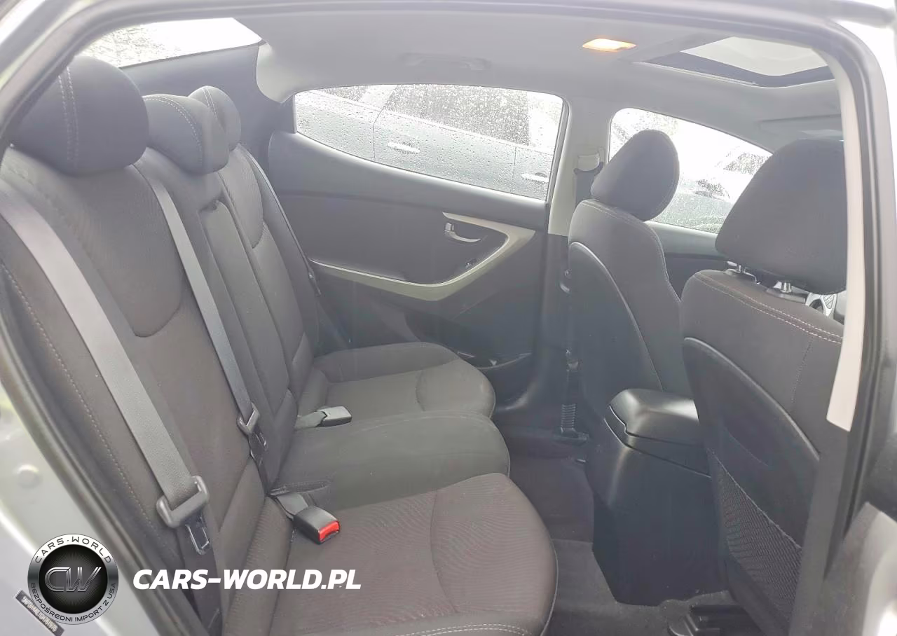2016 Hyundai Elantra Value Edition VIN:5NPDH4AE1GH761970 - 10