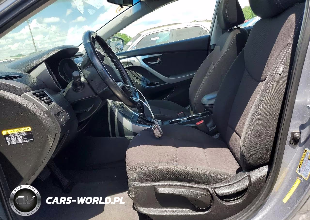 2016 Hyundai Elantra Value Edition VIN:5NPDH4AE1GH761970 - 7