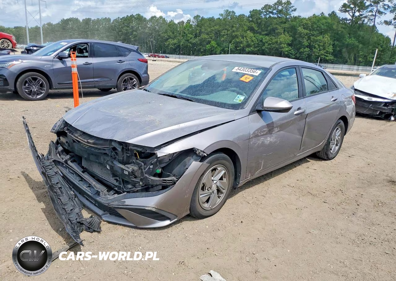 2024 Hyundai Elantra Se – zdjęcie 1 z 12
