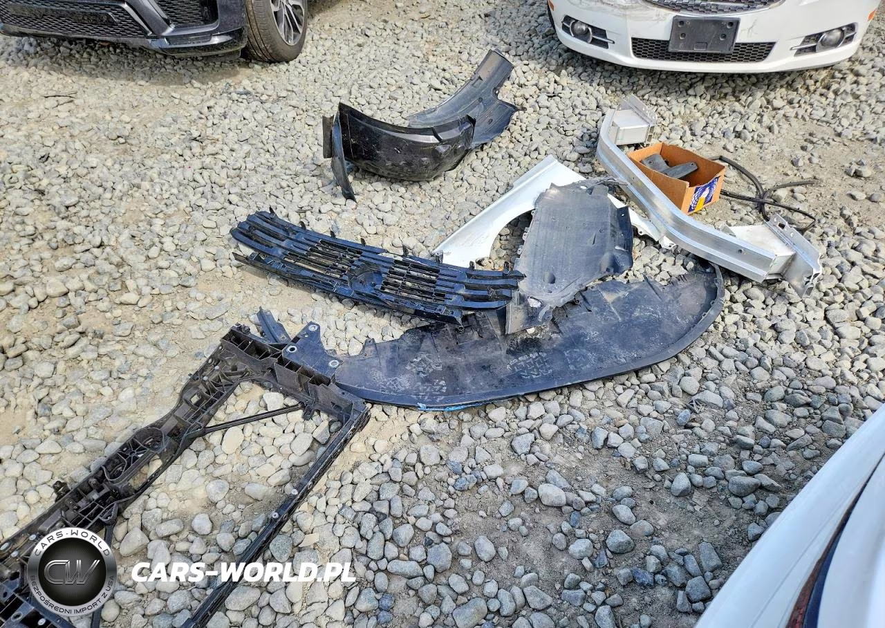 2024 Honda Accord VIN:1HGCY1F37RA030666 - 12