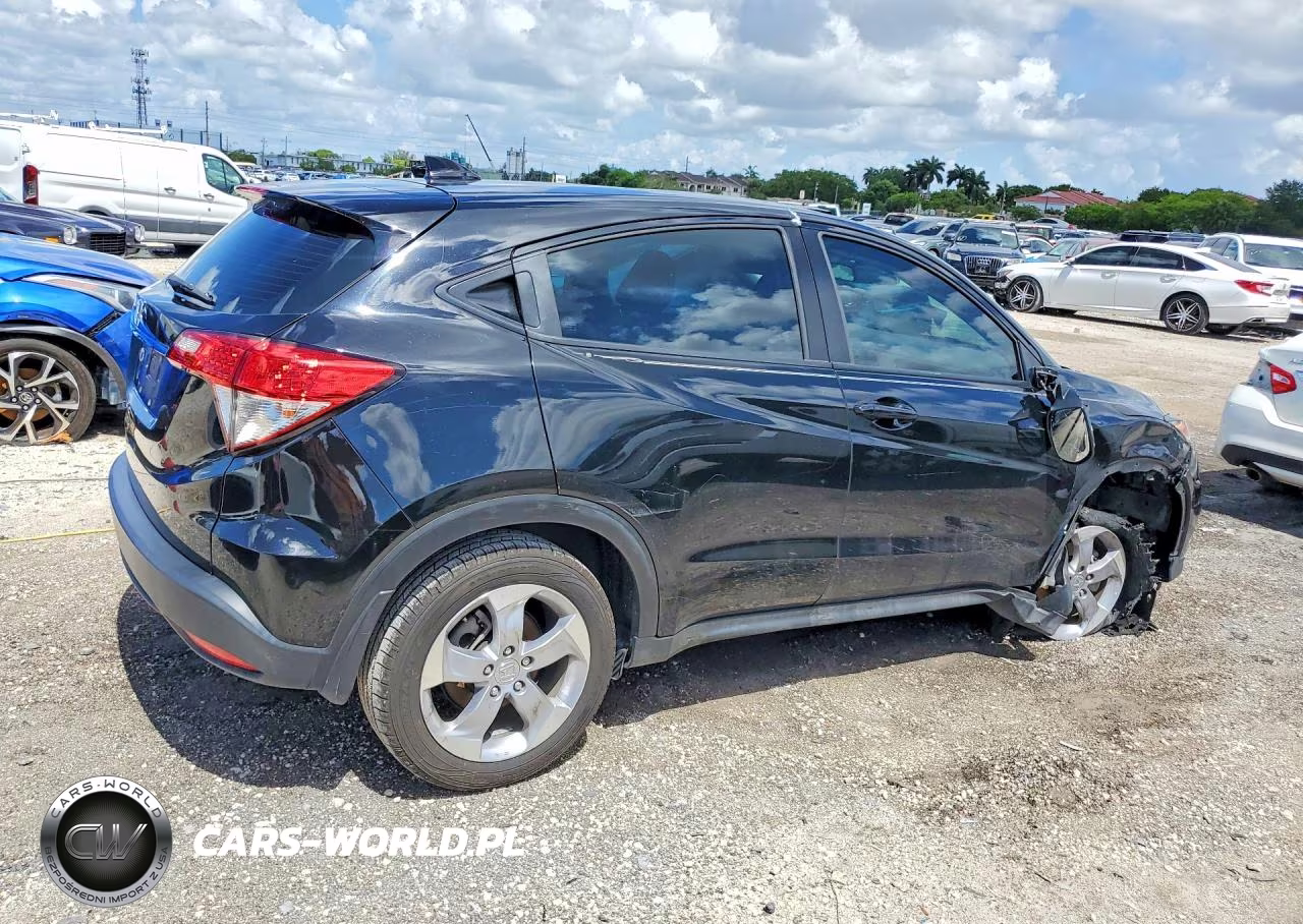 2021 Honda Hr-V Lx VIN:3CZRU5H36MM702960 - 3