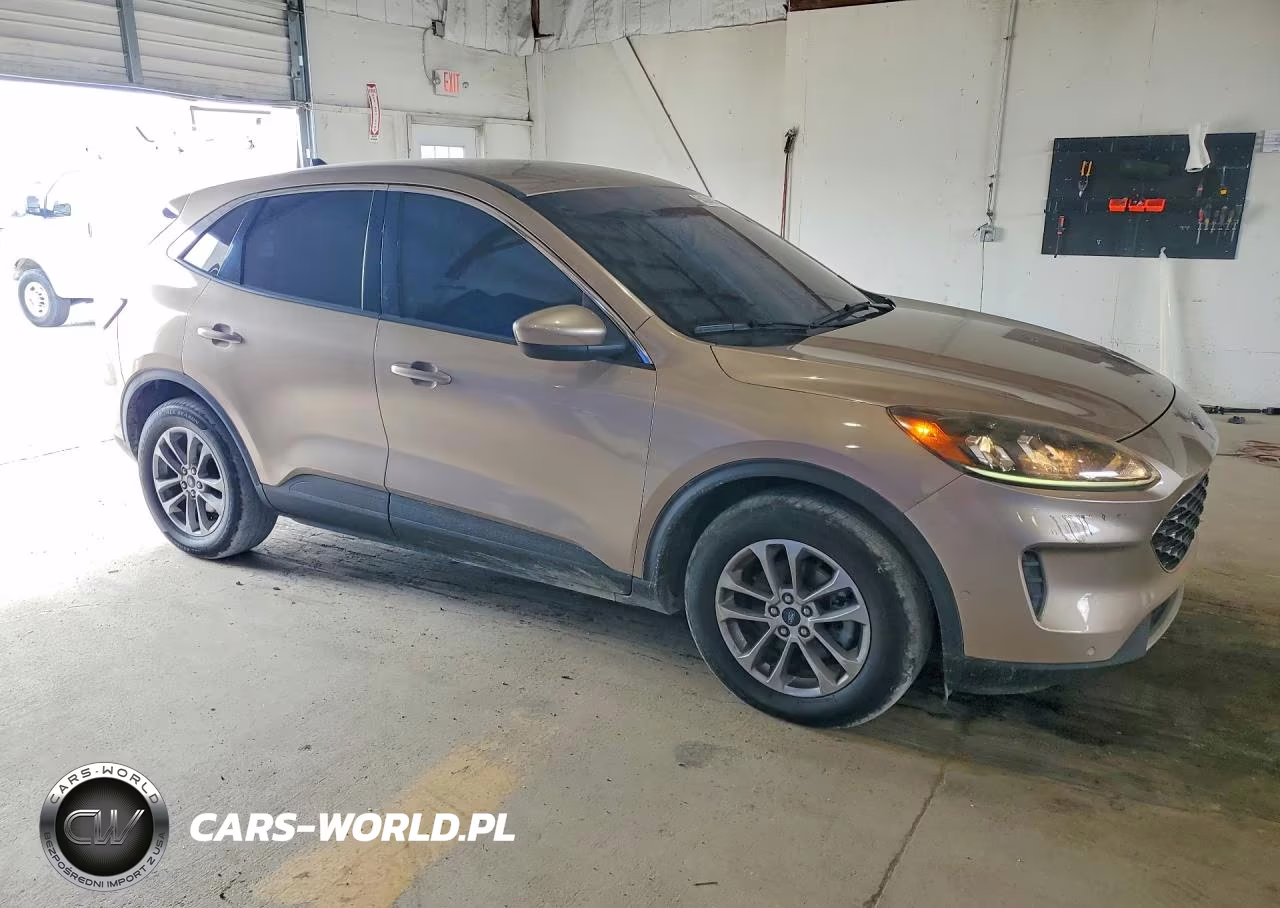 2020 Ford Escape Se VIN:1FMCU0G66LUA51250 - 4