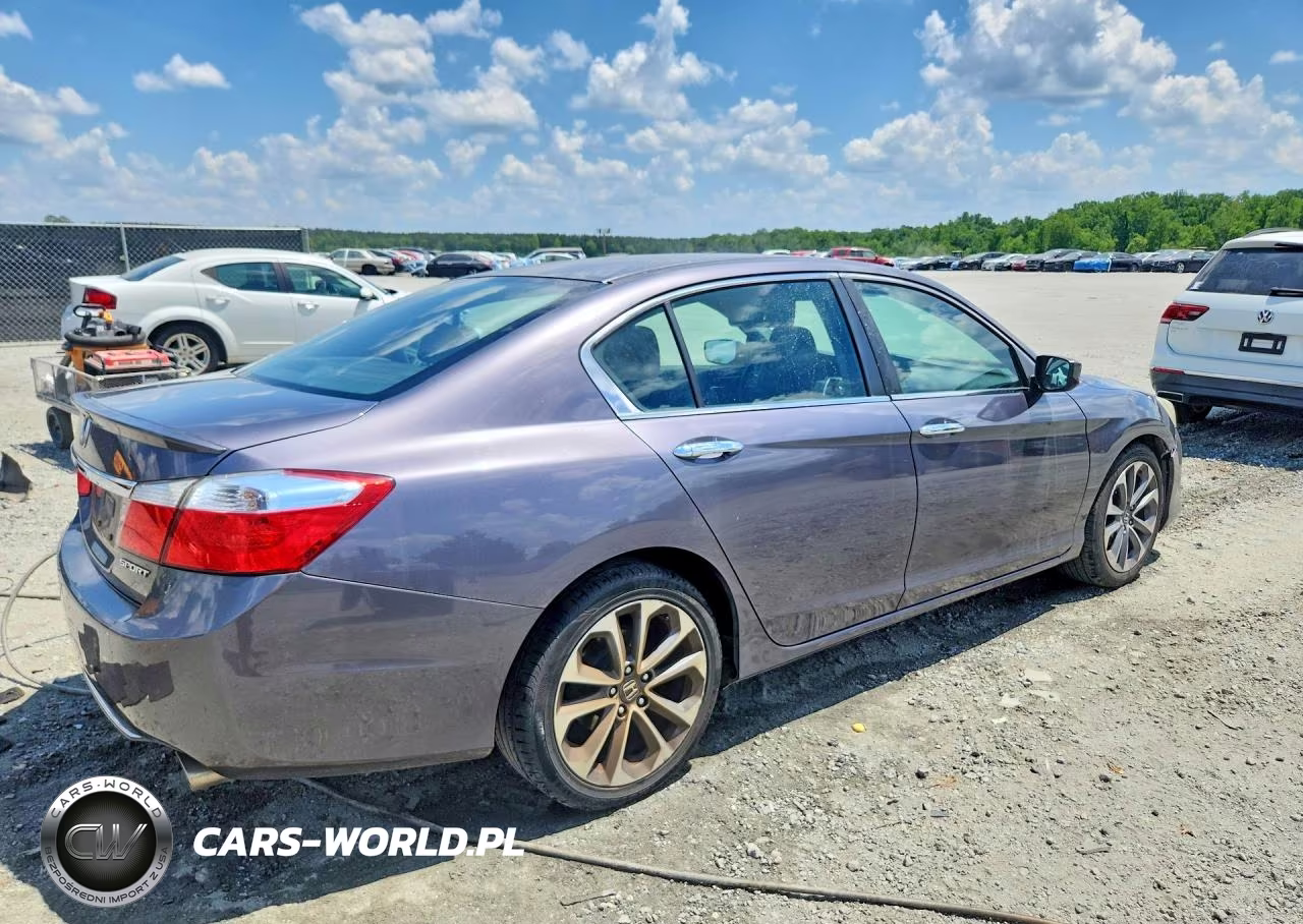 2014 Honda Accord Sport VIN:1HGCR2F55EA233991 - 3