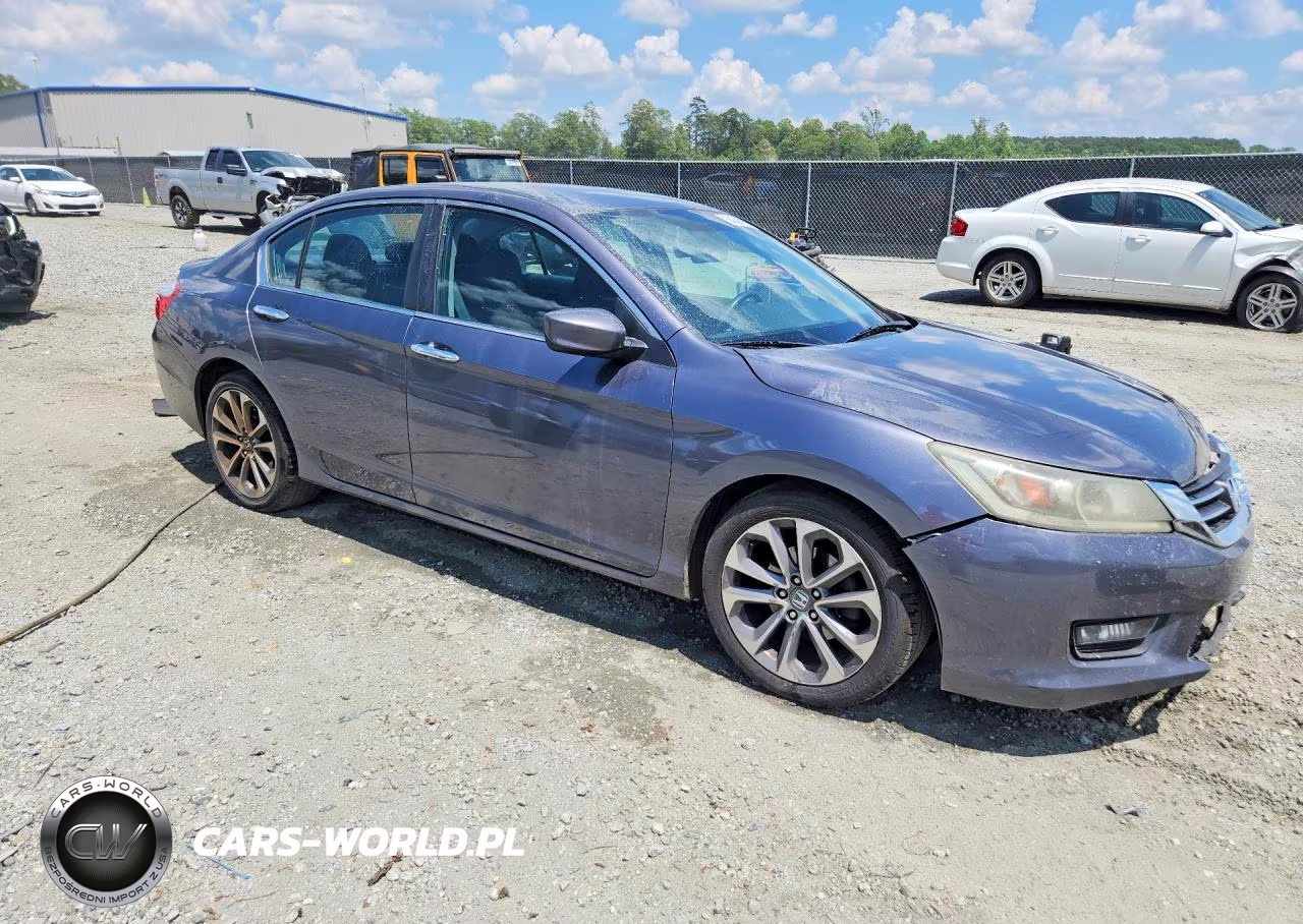 2014 Honda Accord Sport VIN:1HGCR2F55EA233991 - 4