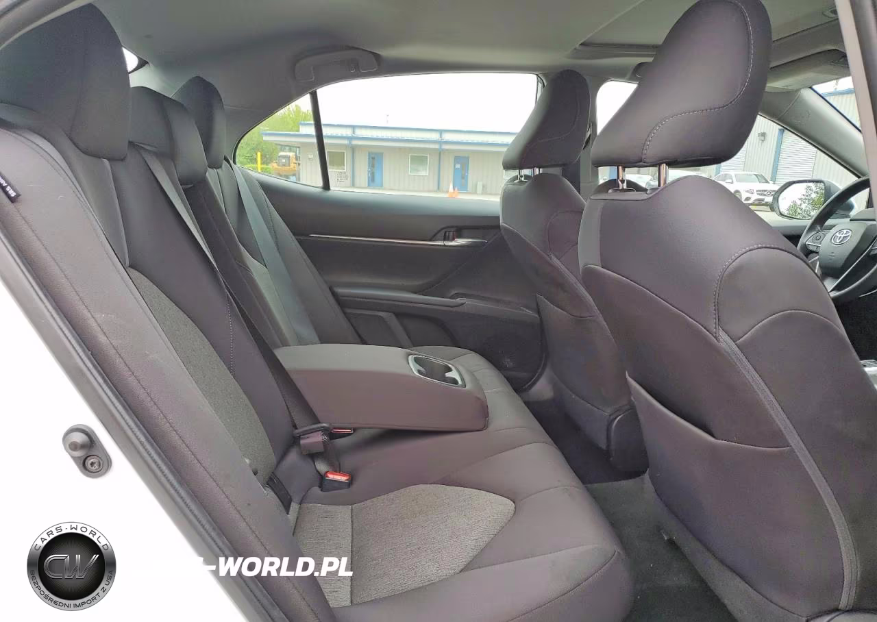 2021 Toyota Camry Le VIN:4T1H31AK3MU563585 - 10