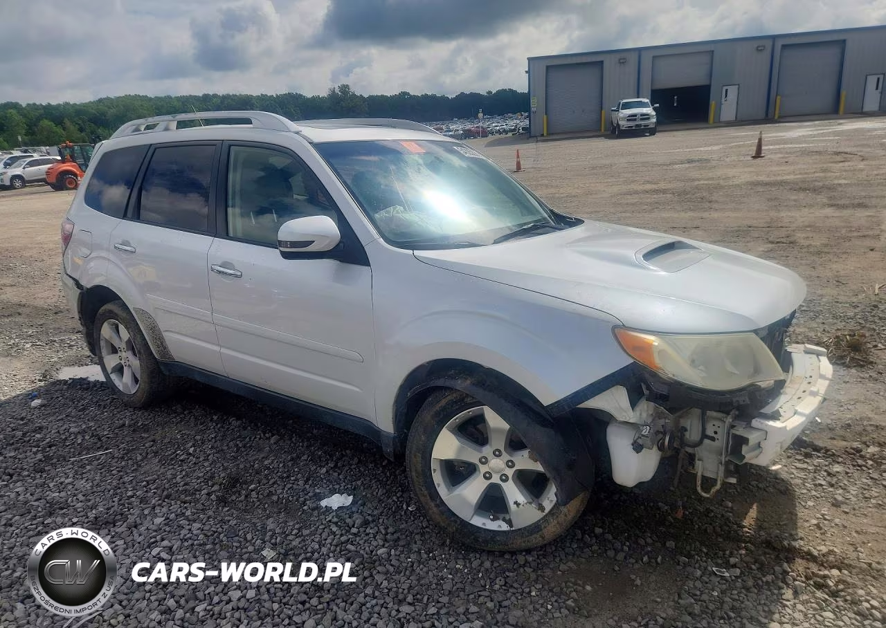 2012 Subaru Forester Touring VIN:JF2SHGHC6CH416957 - 4