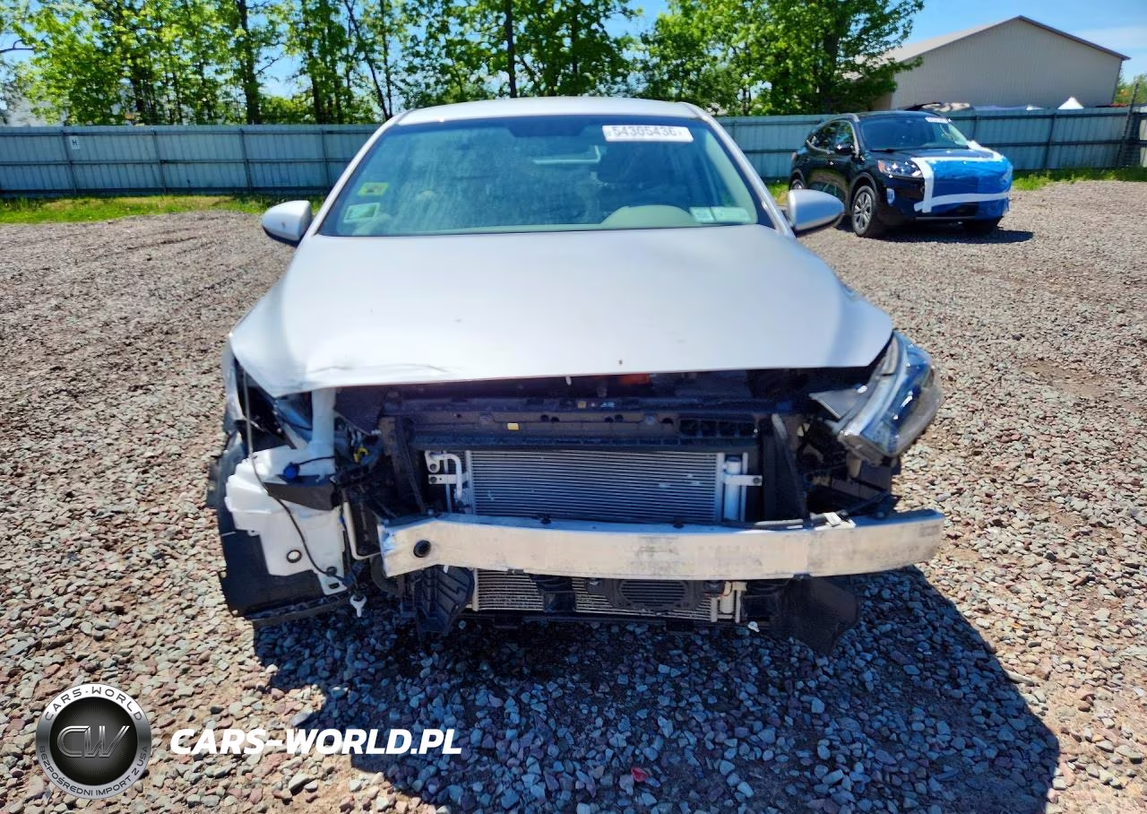 2019 Hyundai Ioniq Blue VIN:KMHC65LC3KU115438 - 5