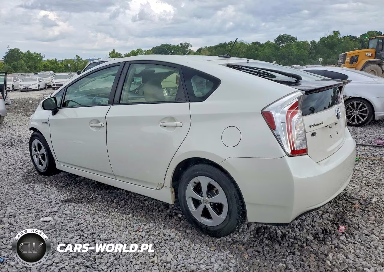 2015 Toyota Prius Three VIN:JTDKN3DU8F0453462 - 2