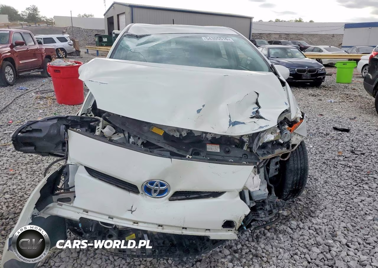 2015 Toyota Prius Three VIN:JTDKN3DU8F0453462 - 5