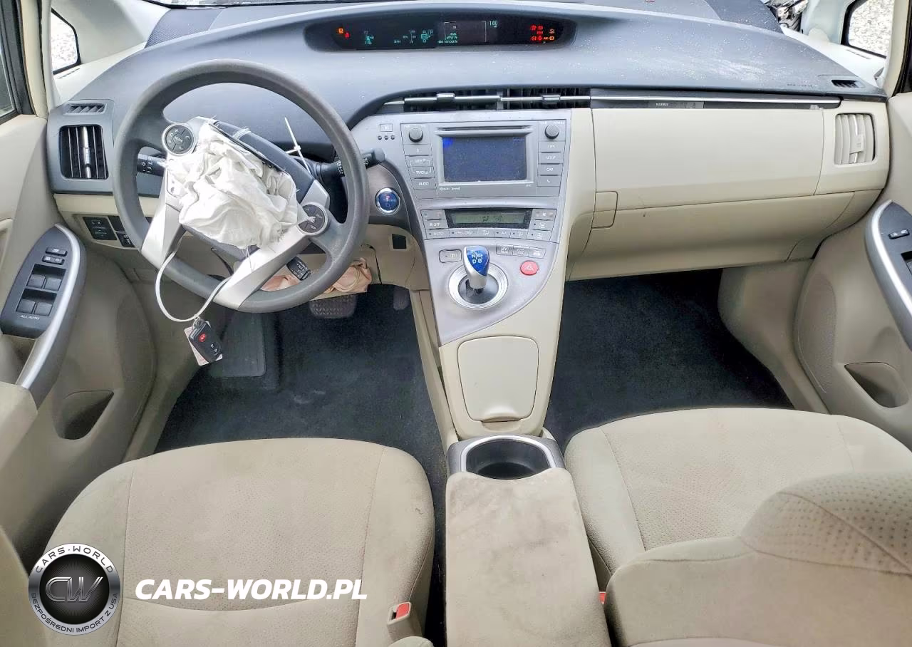 2015 Toyota Prius Three VIN:JTDKN3DU8F0453462 - 8