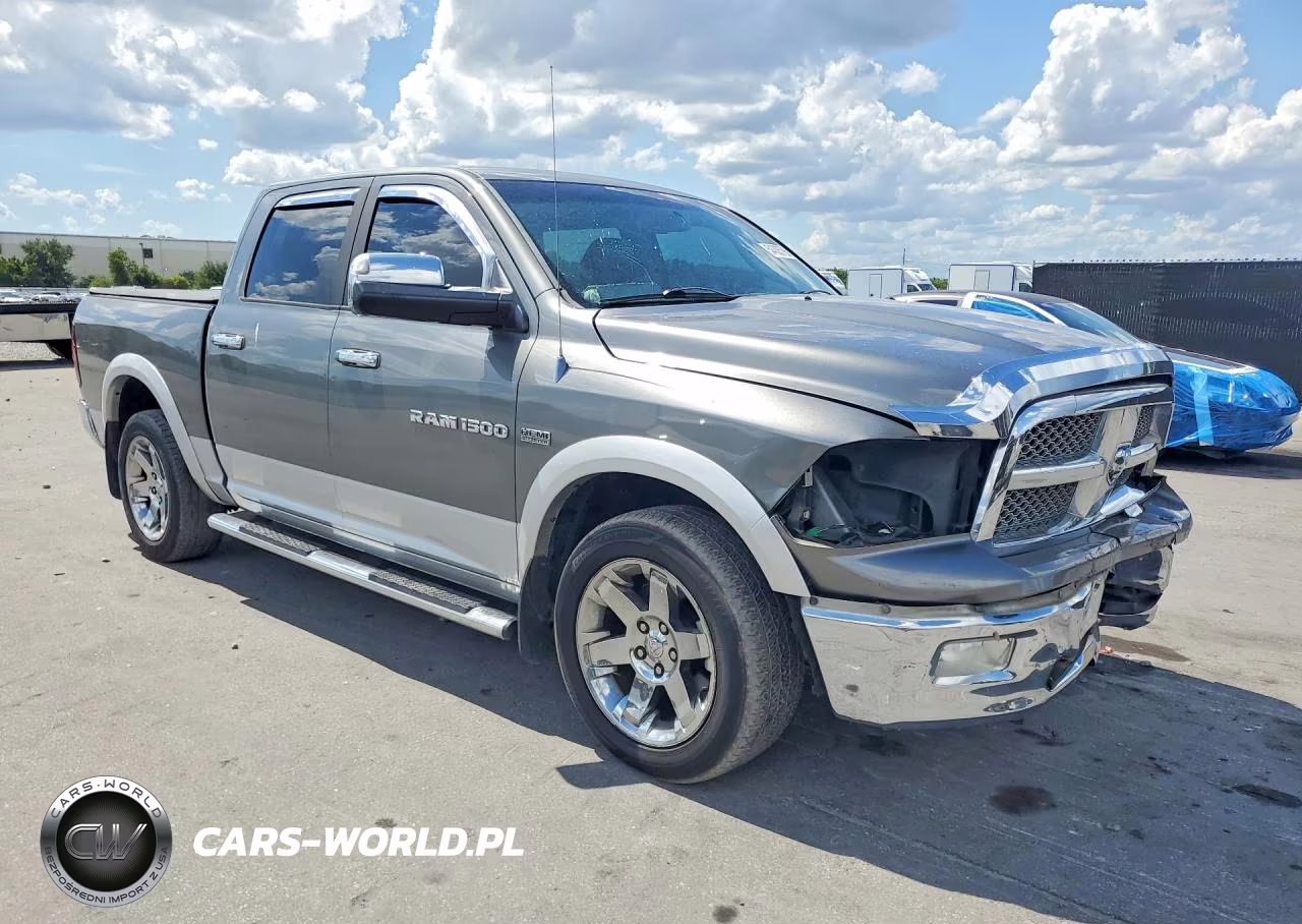 2012 Dodge Ram 1500 Laramie VIN:1C6RD7NT7CS255235 - 4