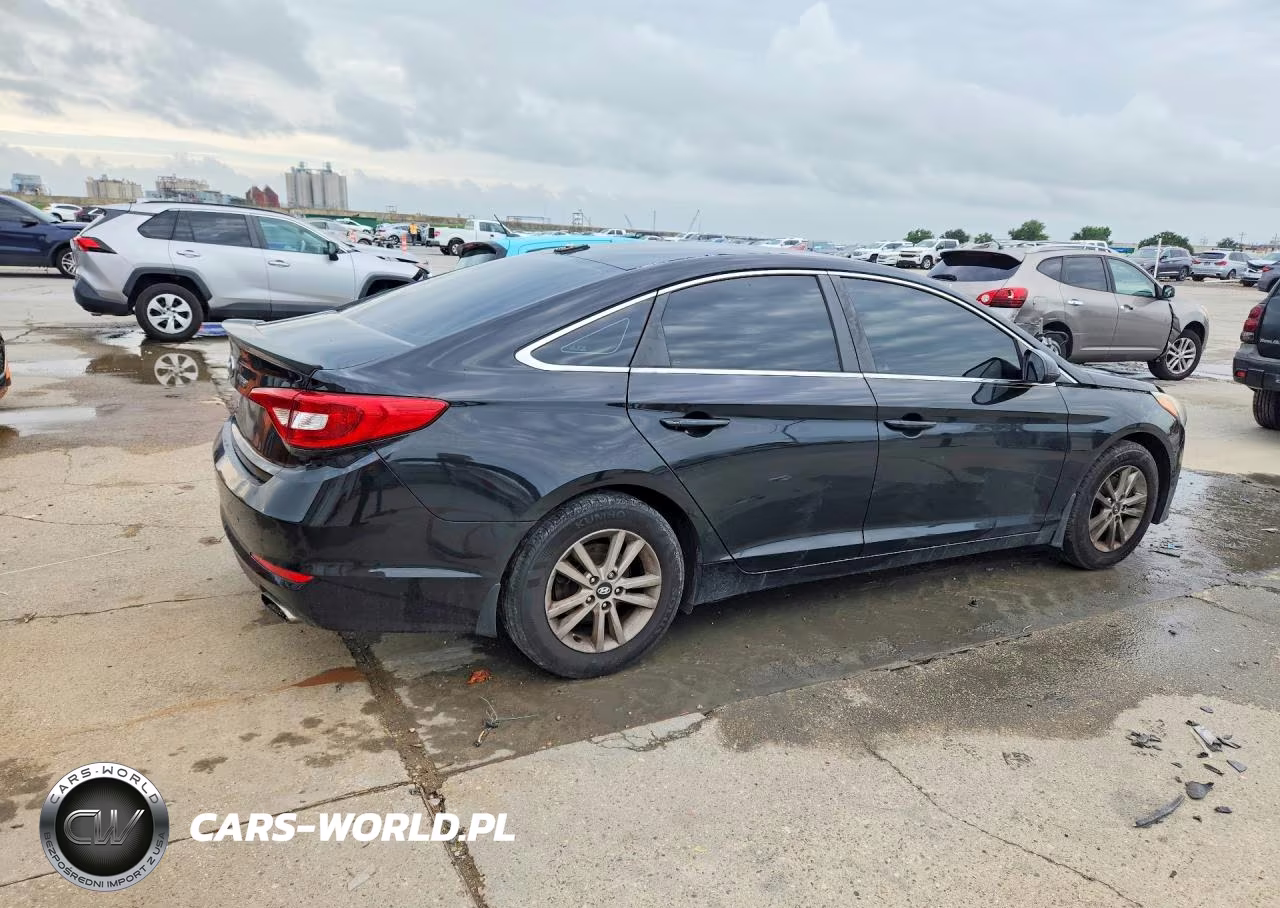 2015 Hyundai Sonata Se VIN:5NPE24AF3FH228046 - 3