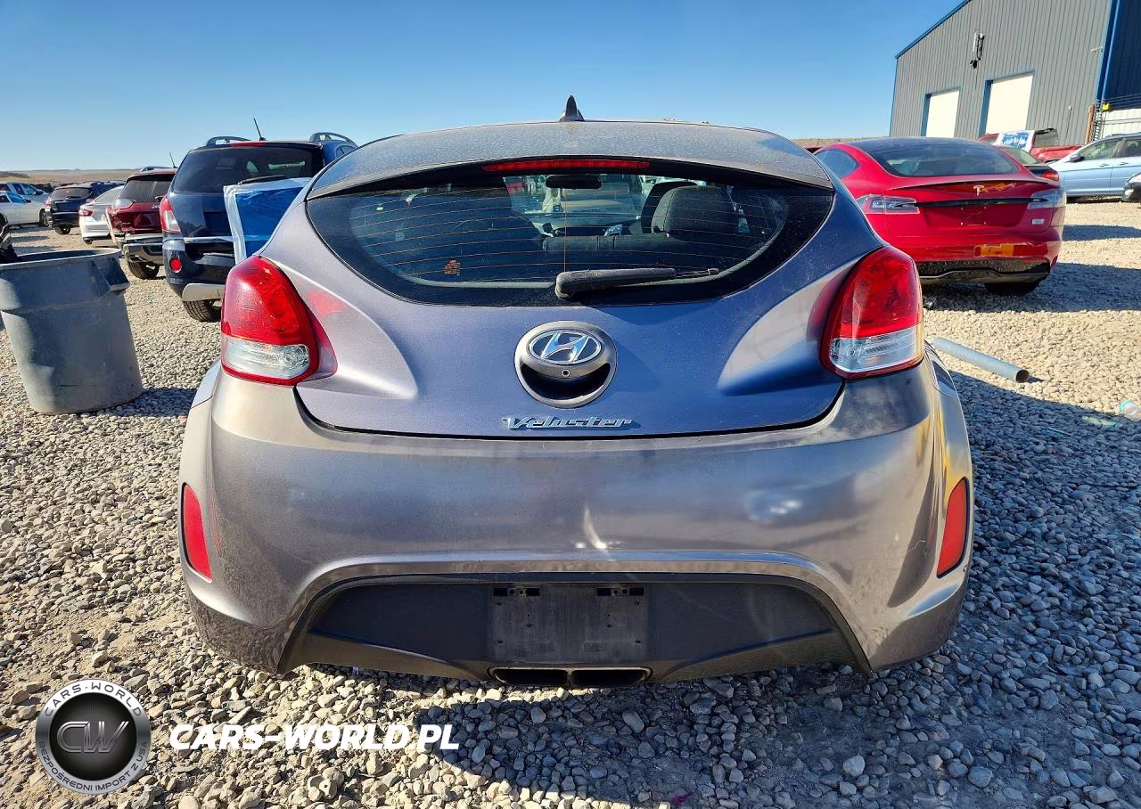 2016 Hyundai Veloster Base VIN:KMHTC6AD6GU285634 - 6