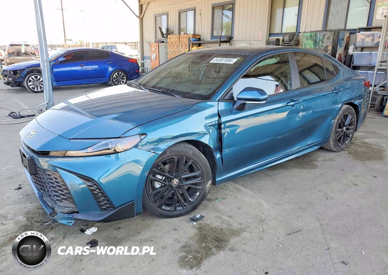 2025 Toyota Camry Se – zdjęcie 1 z 12