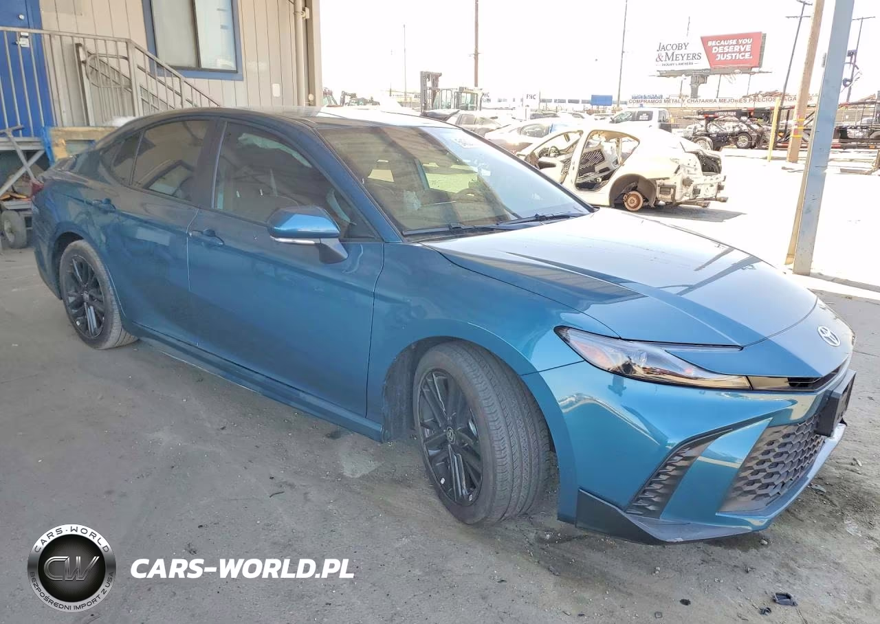 2025 Toyota Camry Se VIN:4T1DAACK2SU602830 - 4