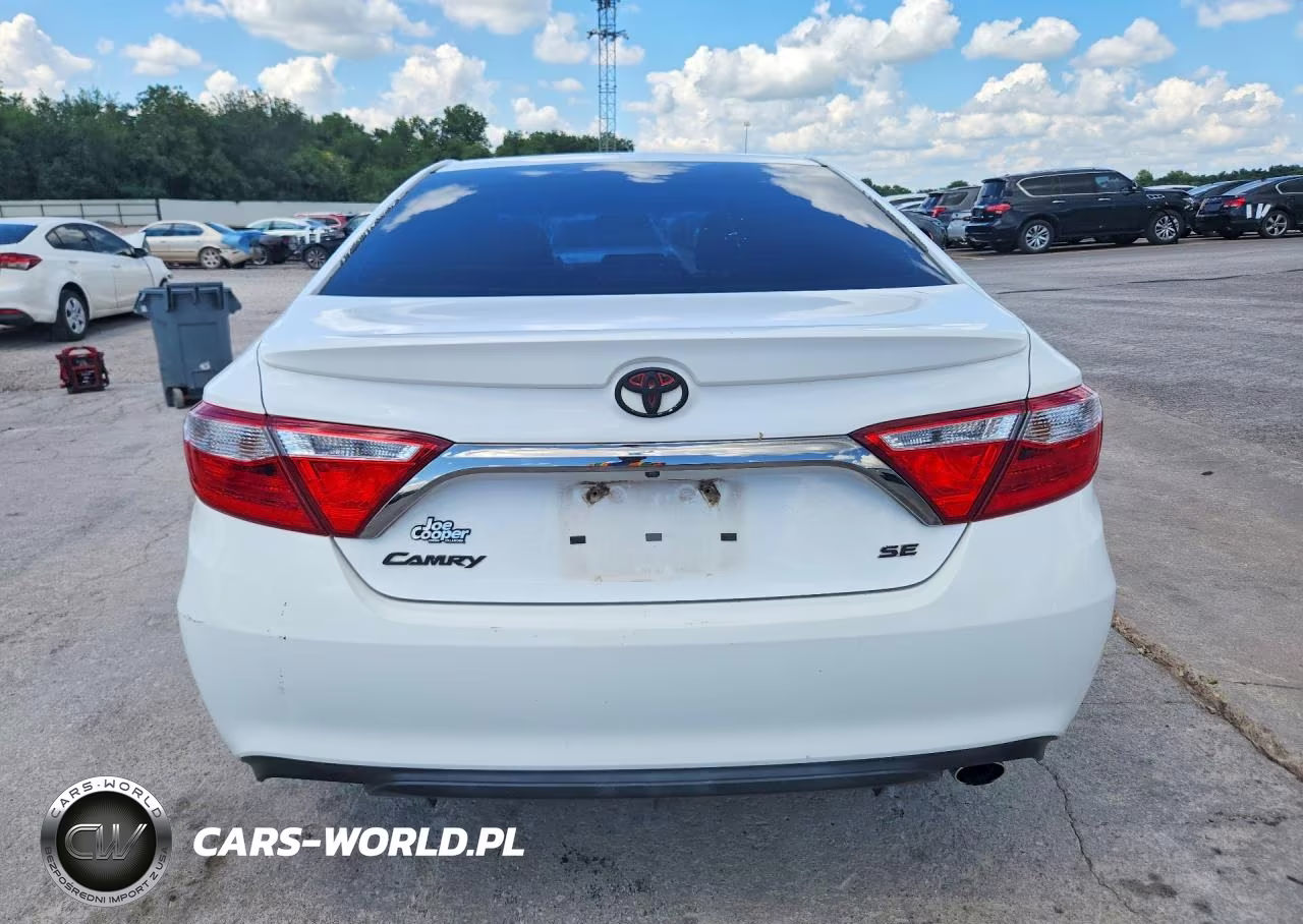 2015 Toyota Camry Se VIN:4T1BF1FK4FU098338 - 6