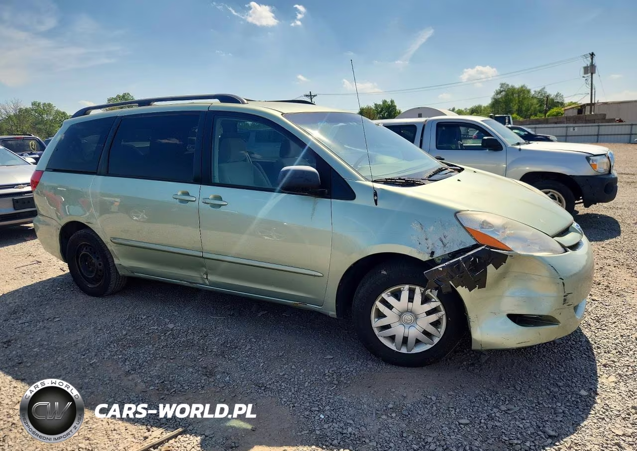 2007 Toyota Sienna Le 7-Passenger VIN:5TDZK23C27S005193 - 4
