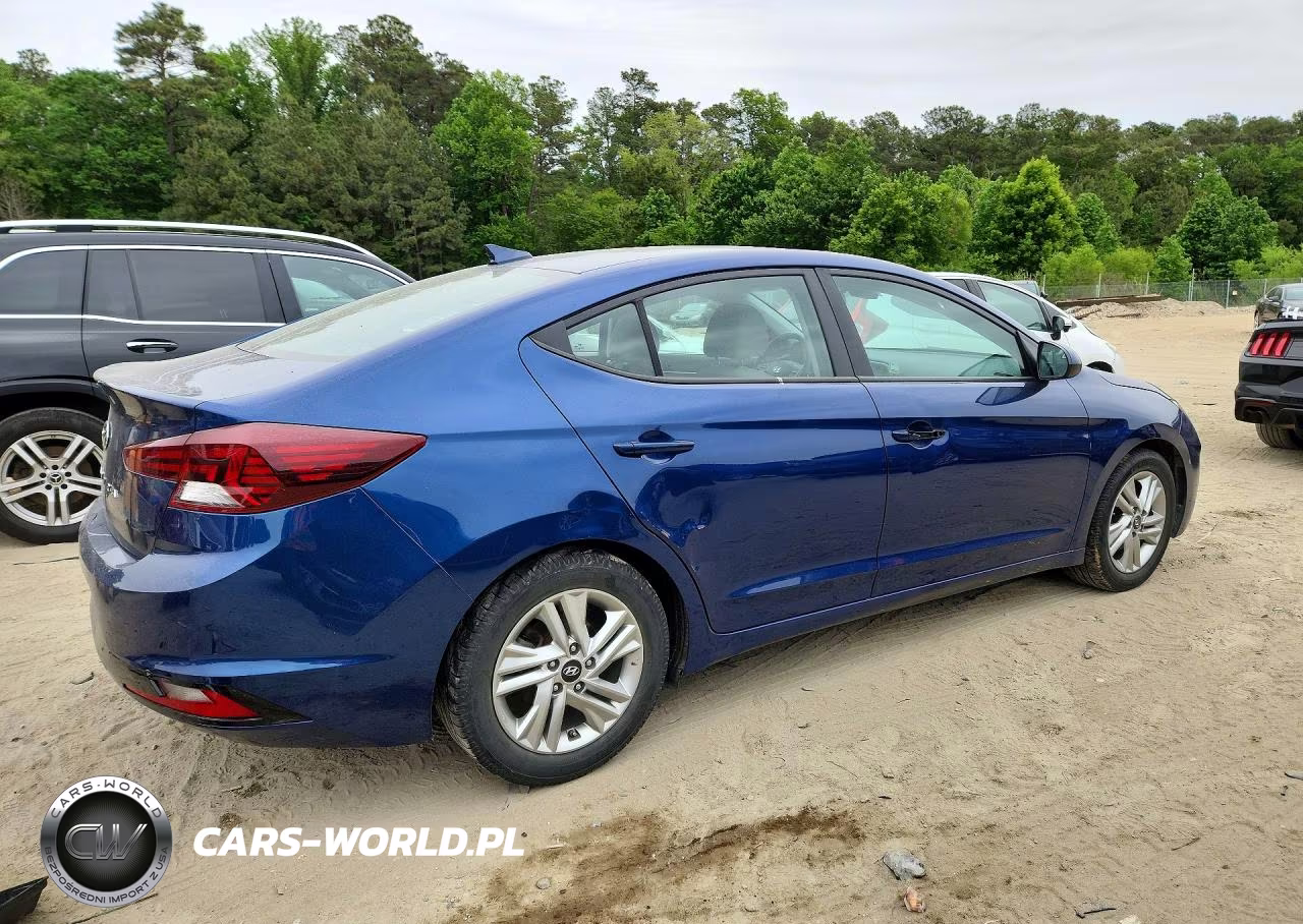 2020 Hyundai Elantra Sel VIN:5NPD84LF9LH631984 - 3