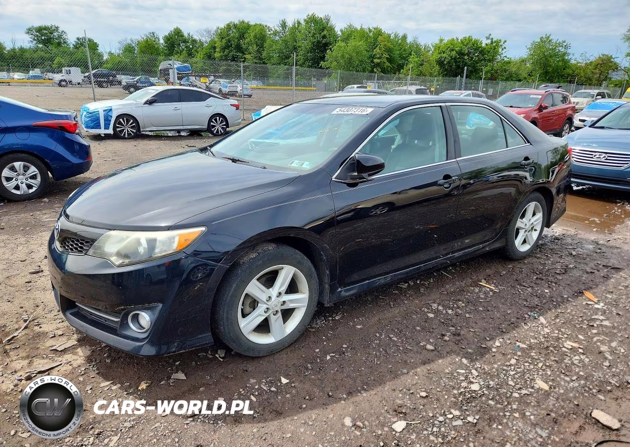 2012 Toyota Camry Se – zdjęcie 1 z 12