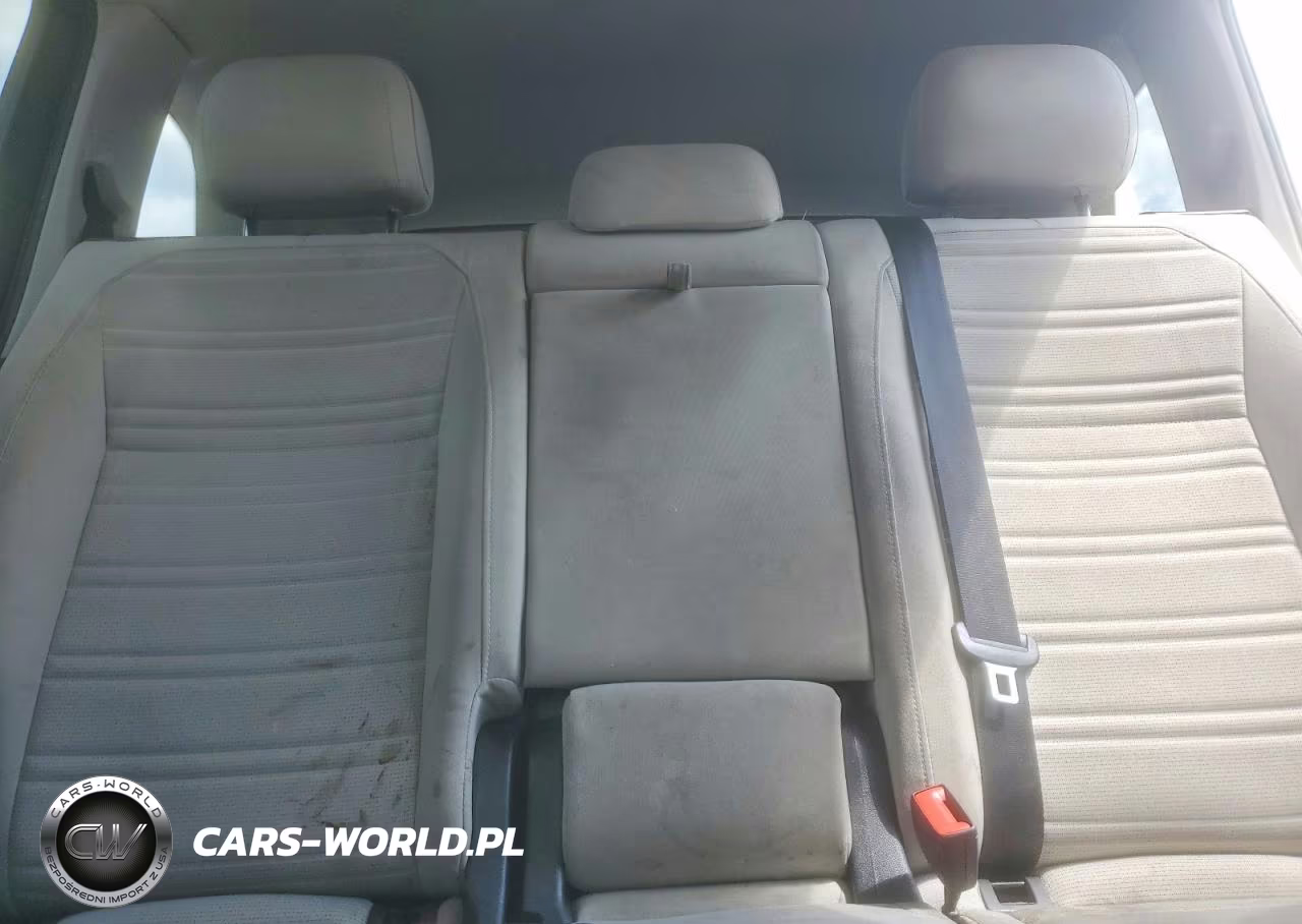 2023 Volkswagen Tiguan S VIN:3VVRB7AX7PM070738 - 10