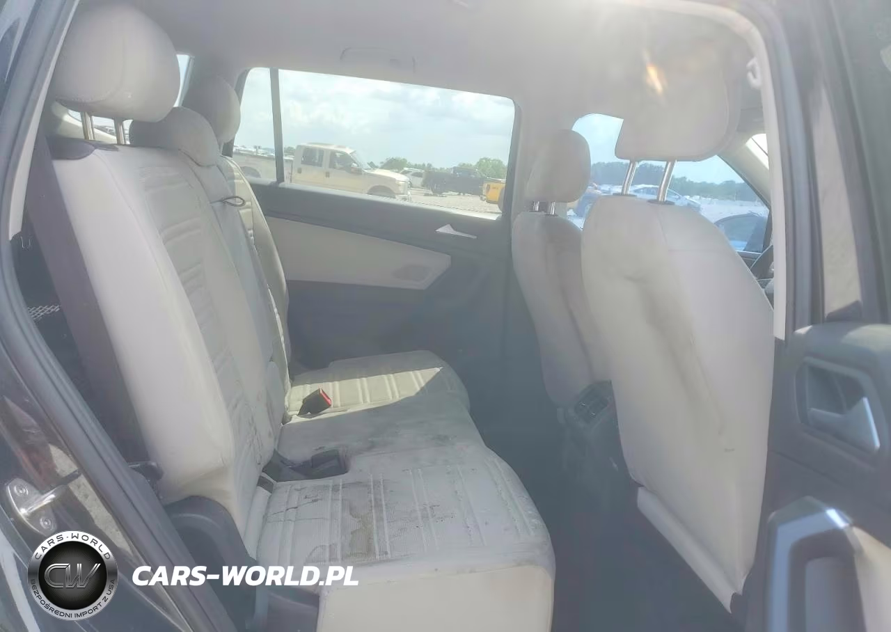 2023 Volkswagen Tiguan S VIN:3VVRB7AX7PM070738 - 11