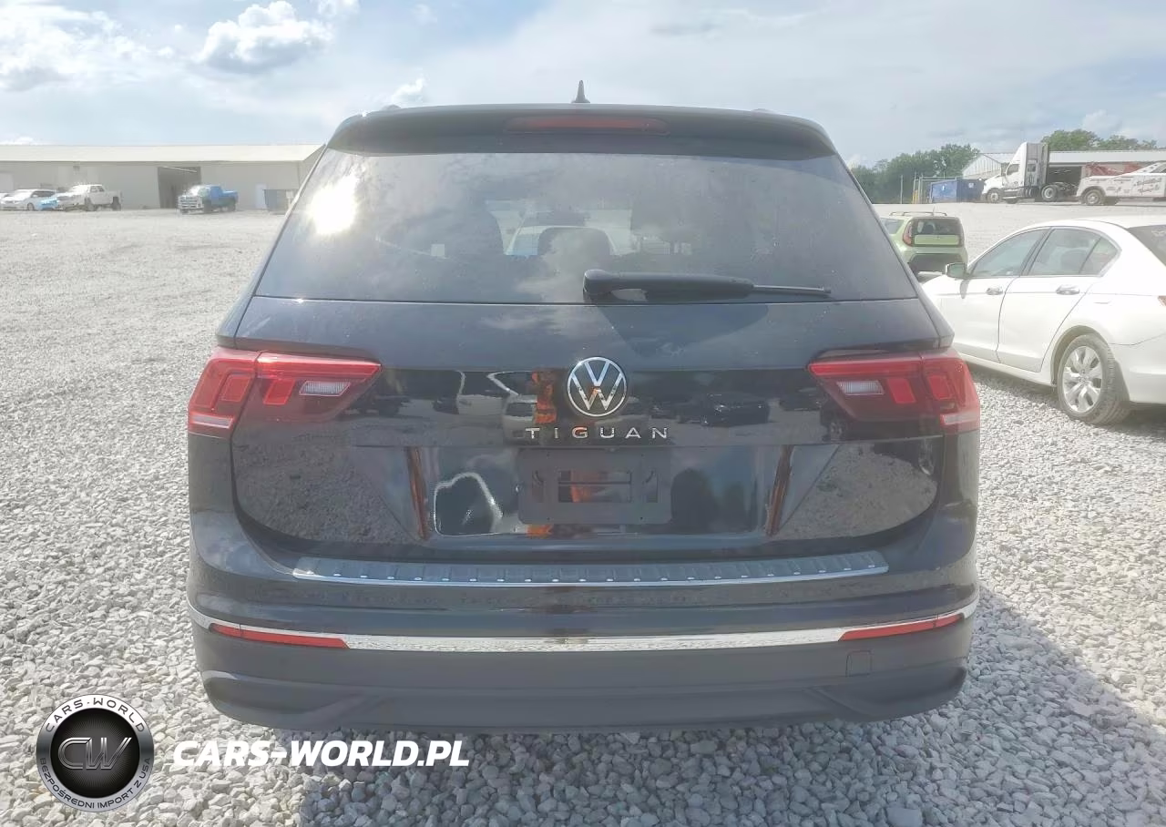 2023 Volkswagen Tiguan S VIN:3VVRB7AX7PM070738 - 6