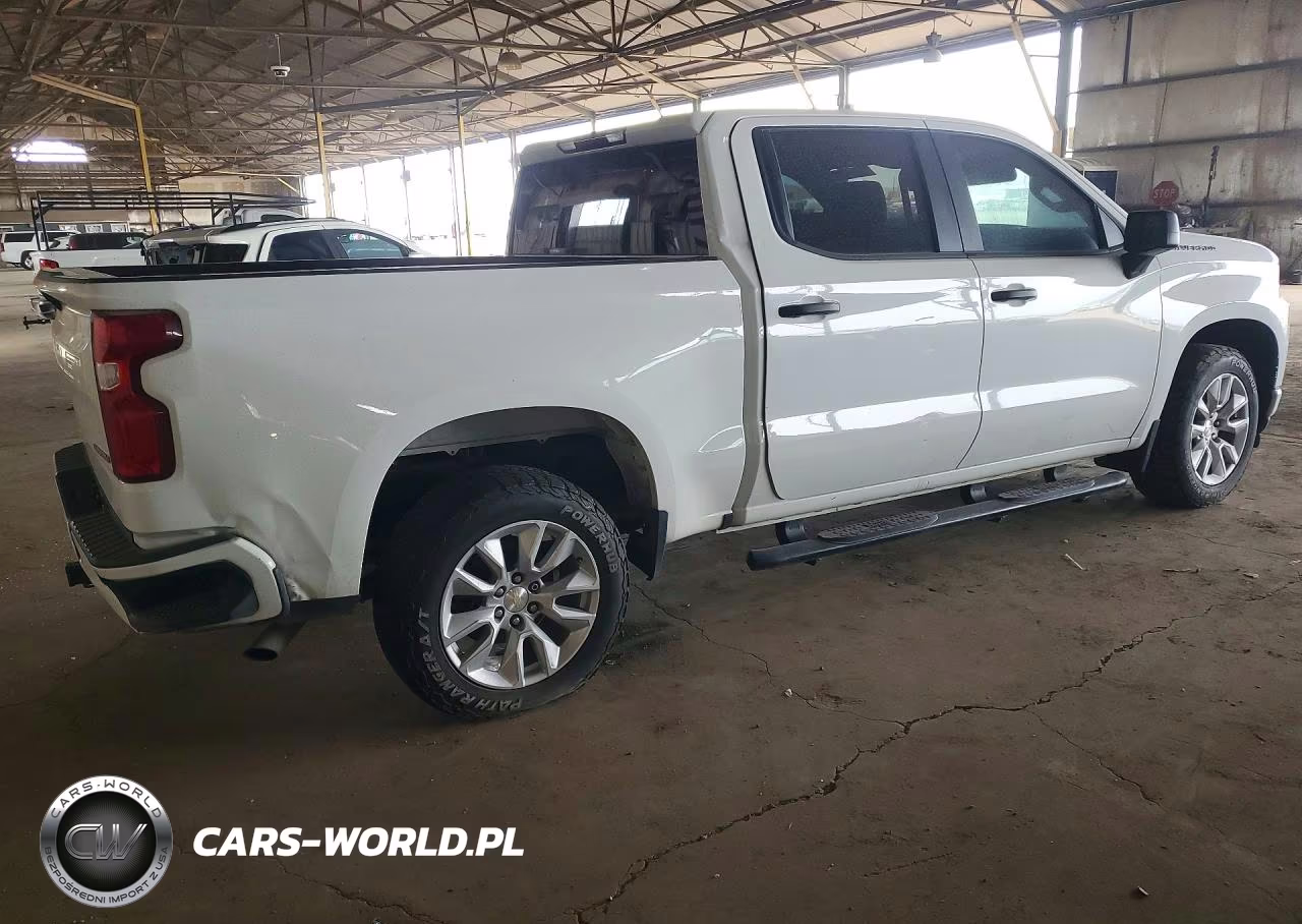 2020 Chevrolet Silverado C1500 Custom VIN:1GCPWBEK3LZ315457 - 3