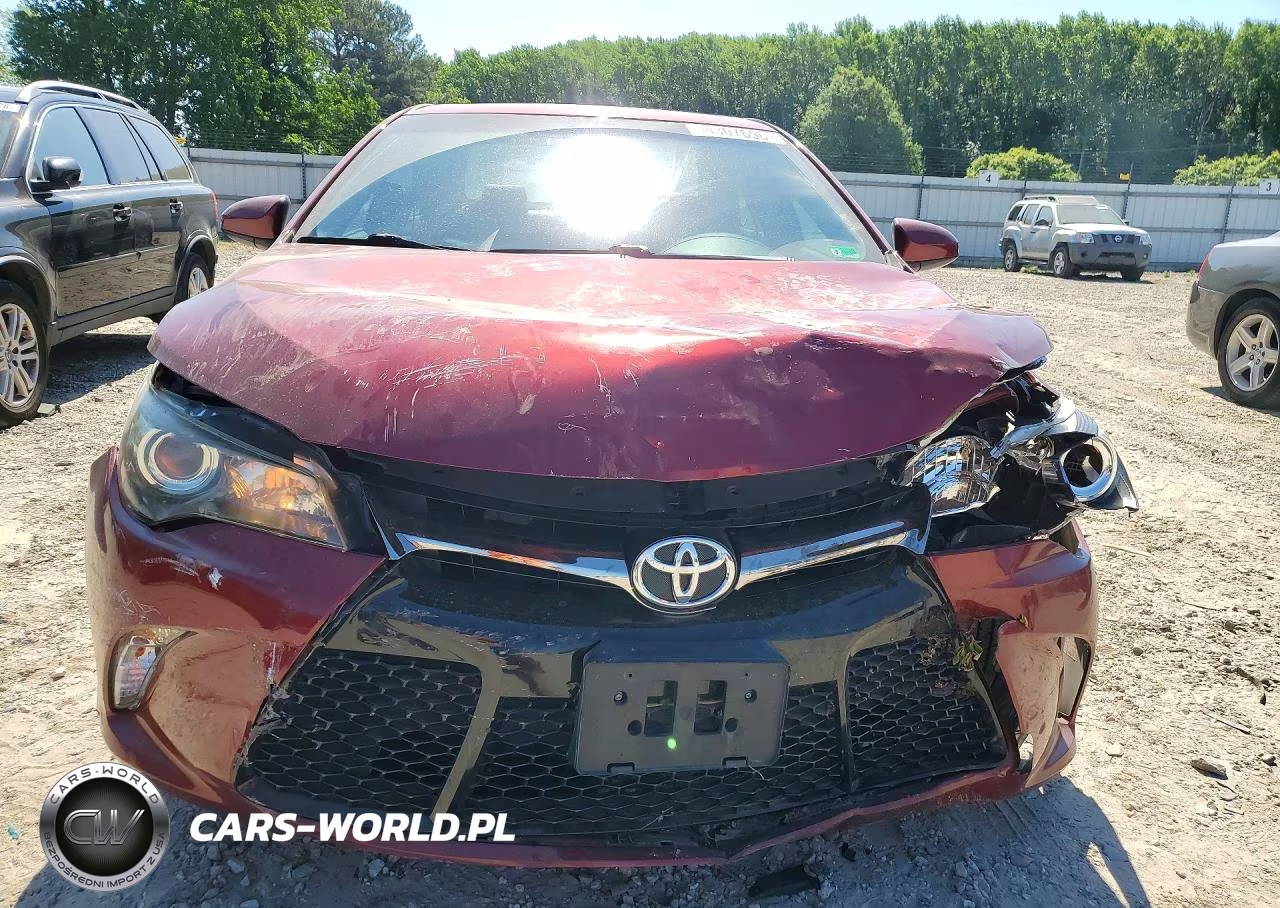 2017 Toyota Camry Se VIN:4T1BF1FK5HU619005 - 5