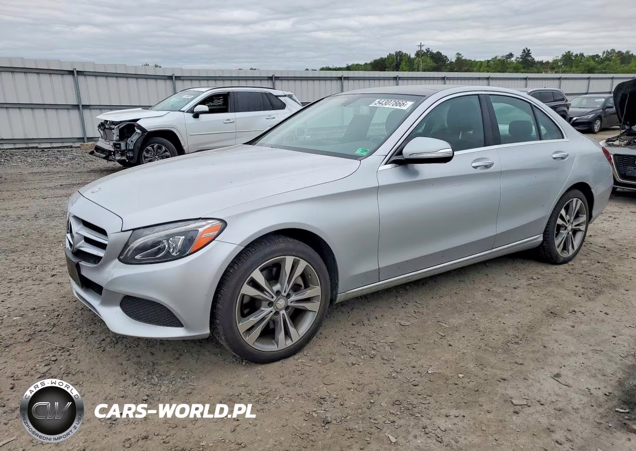 2015 Mercedes-Benz C 300 4Matic