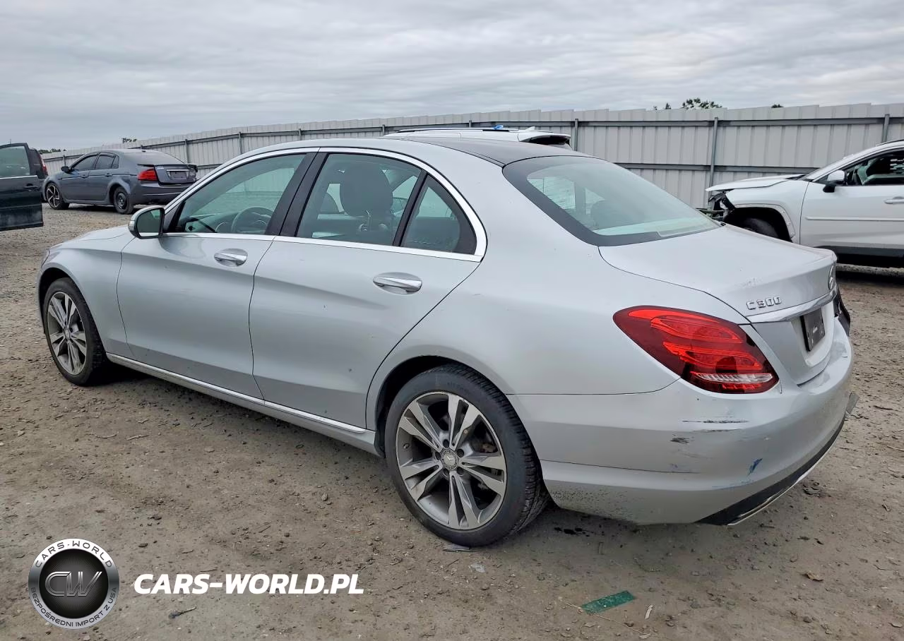 2015 Mercedes-Benz C 300 4Matic VIN:55SWF4KB1FU065141 - 2