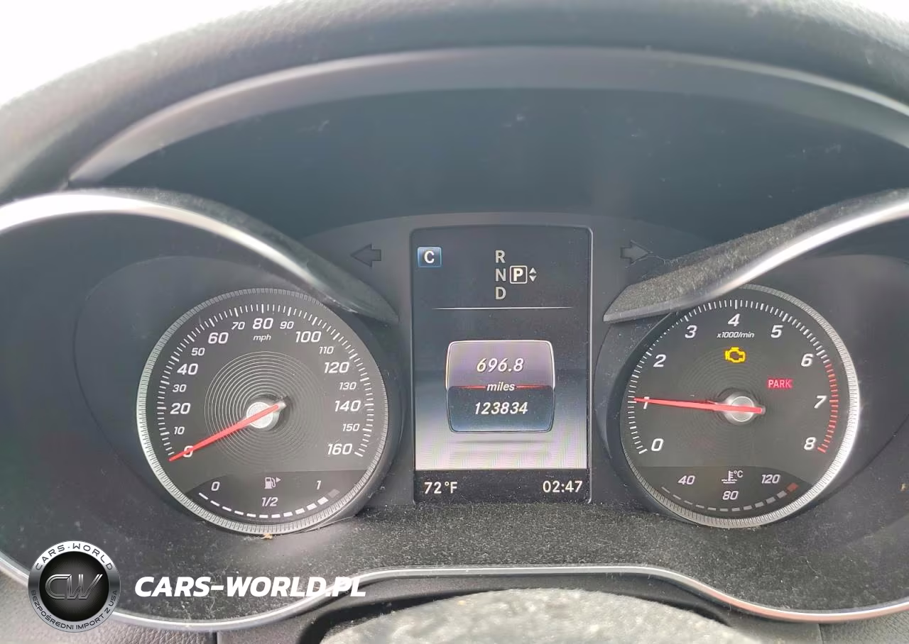 2015 Mercedes-Benz C 300 4Matic VIN:55SWF4KB1FU065141 - 9