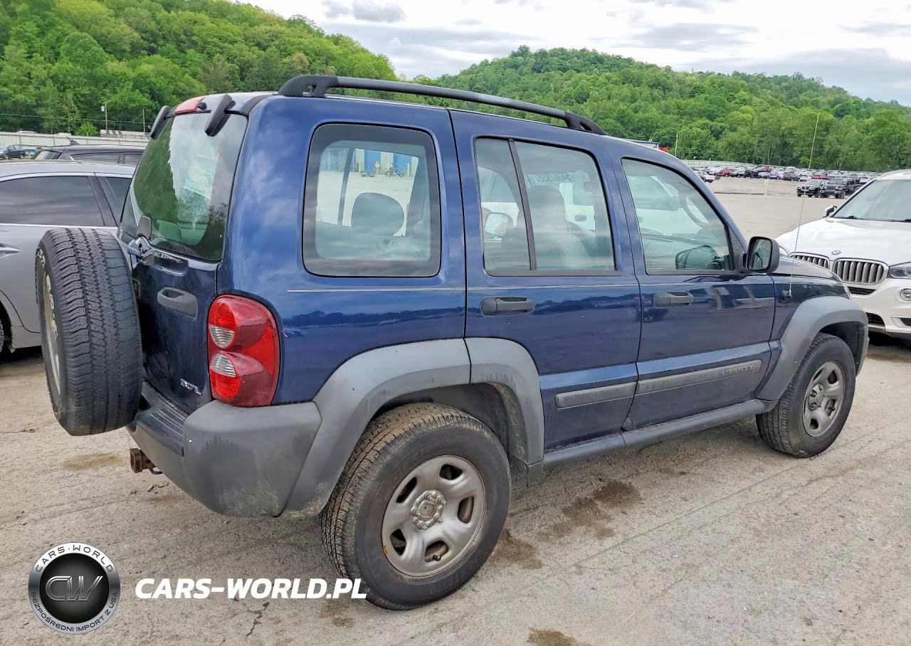 2007 Jeep Liberty Sport VIN:1J8GL48K77W665223 - 3