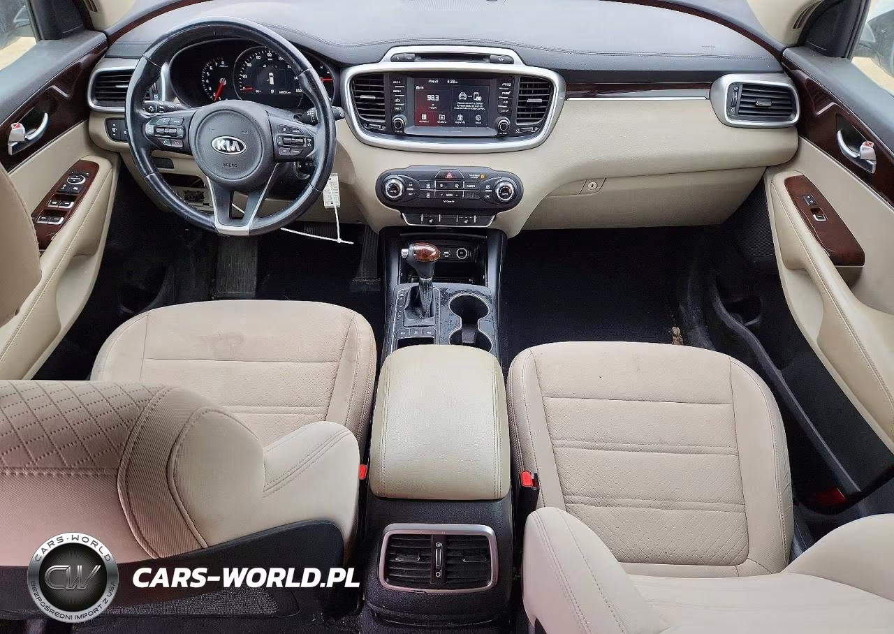2018 Kia Sorento Lx V6 VIN:5XYPGDA5XJG430982 - 8