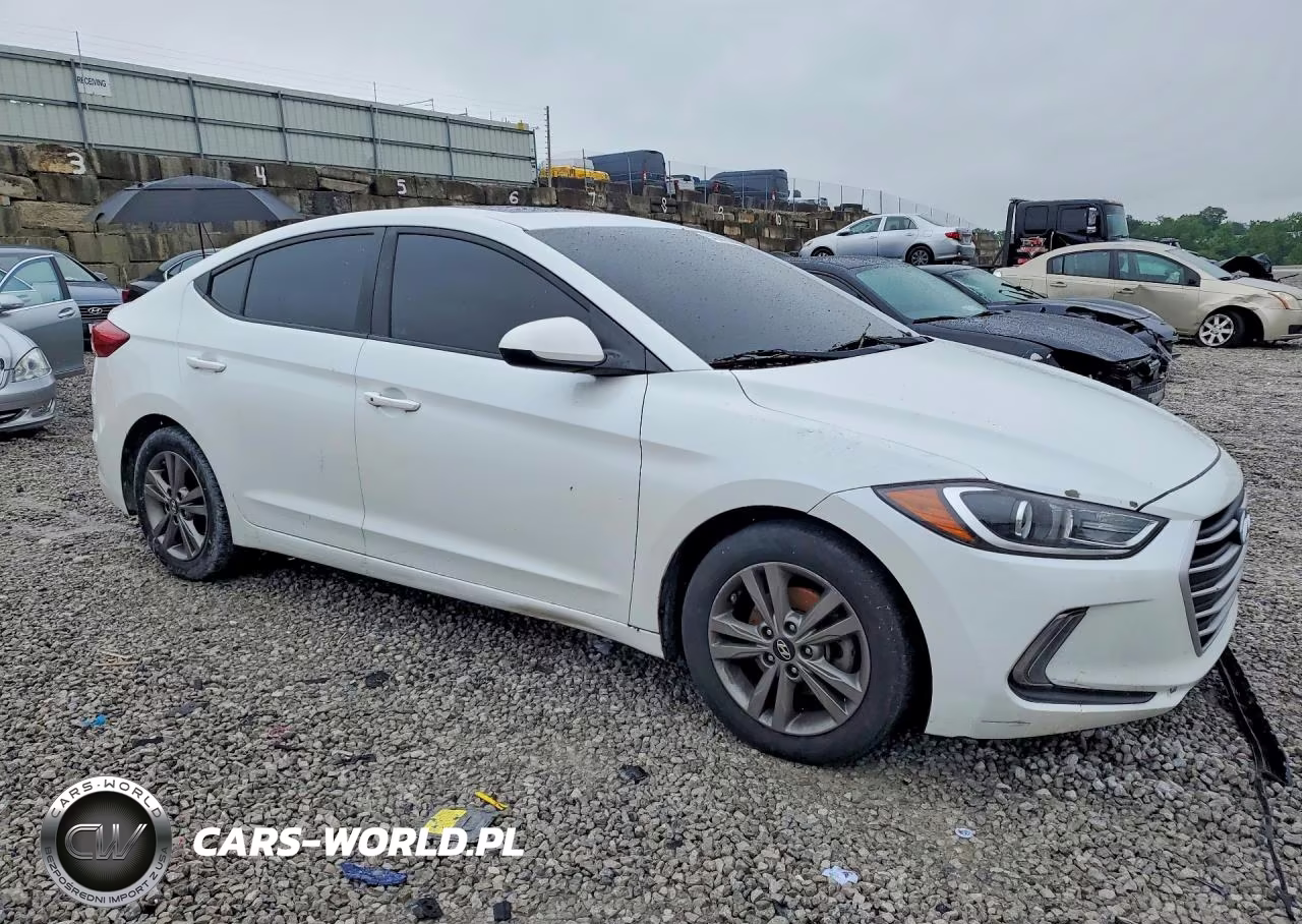 2017 Hyundai Elantra Value Edition VIN:5NPD84LF0HH185280 - 4