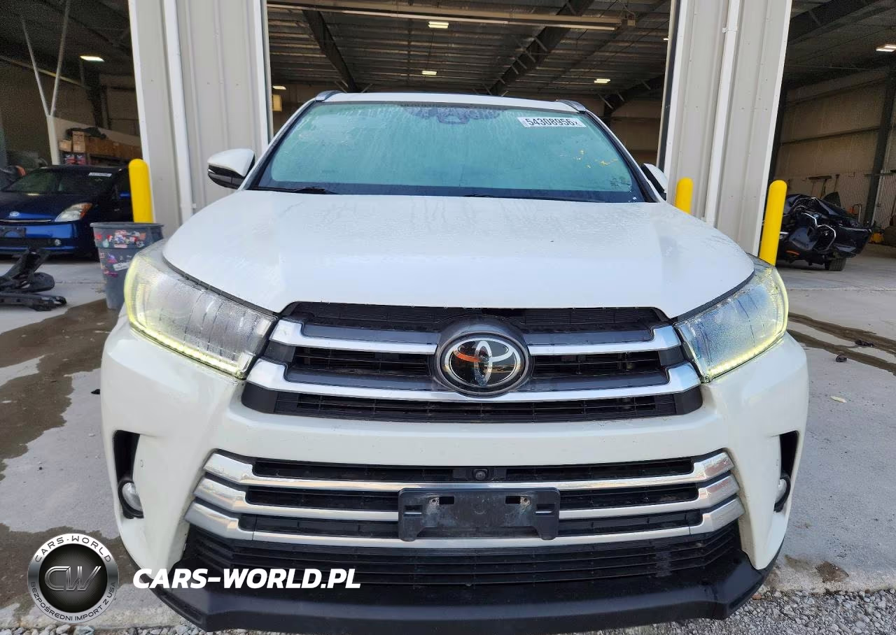 2018 Toyota Highlander Limited Platinum VIN:5TDDZRFH4JS864525 - 5