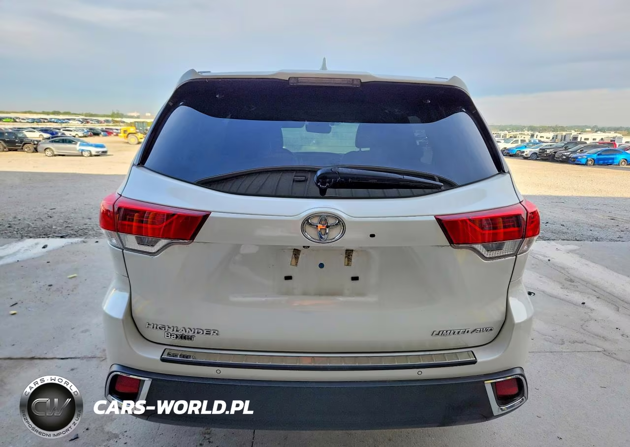 2018 Toyota Highlander Limited Platinum VIN:5TDDZRFH4JS864525 - 6