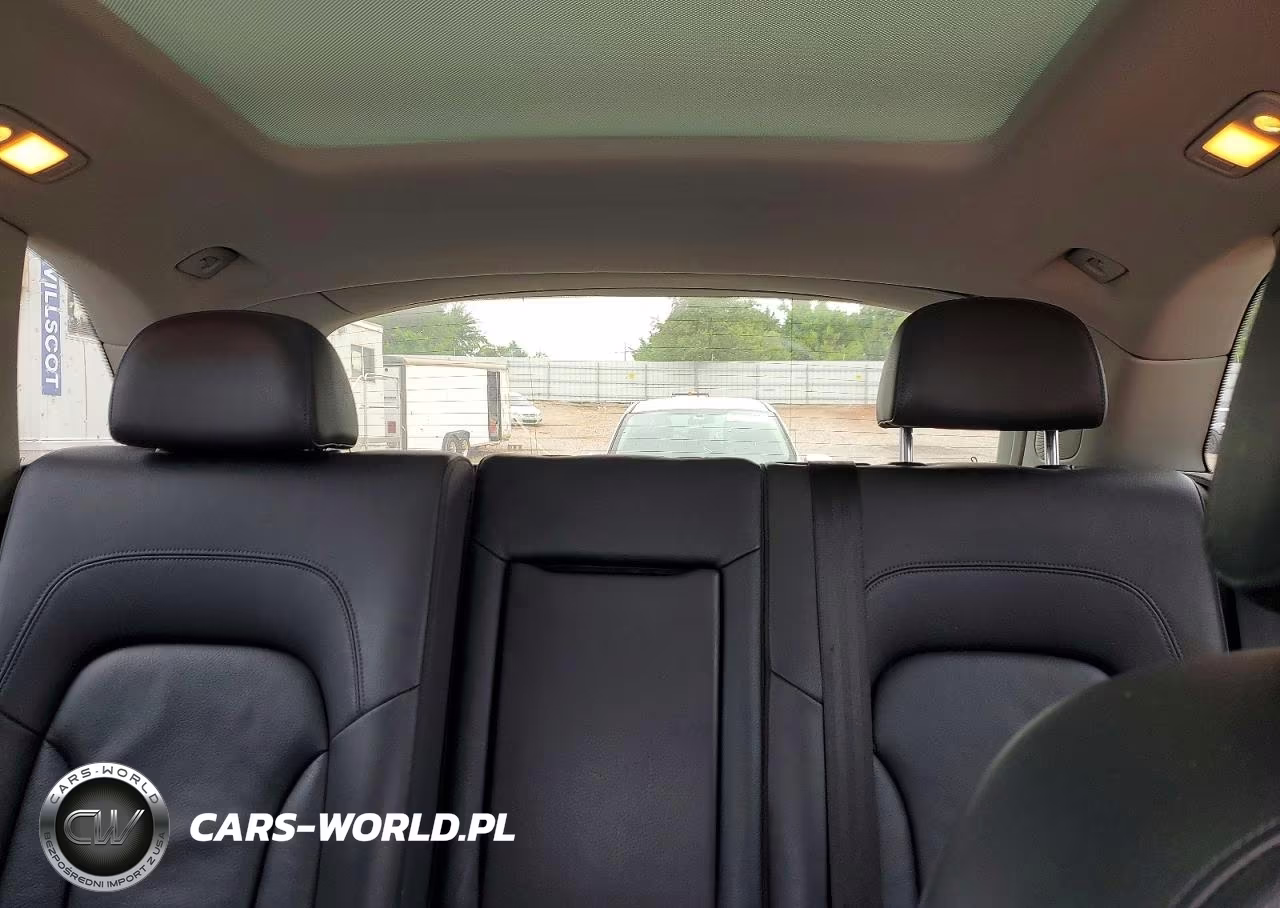 2016 Audi Q5 Premium Plus VIN:WA1L2AFP1GA030172 - 10