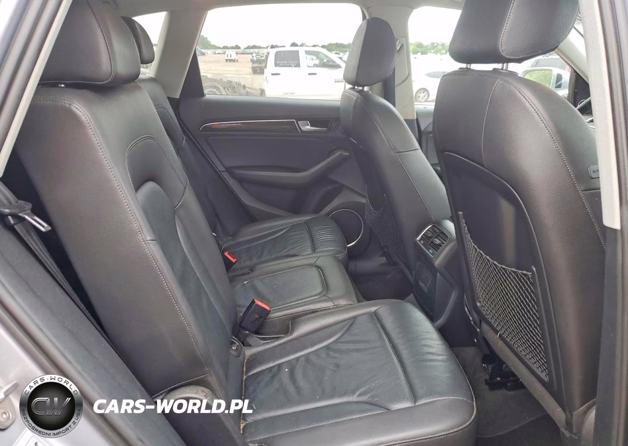 2016 Audi Q5 Premium Plus VIN:WA1L2AFP1GA030172 - 11