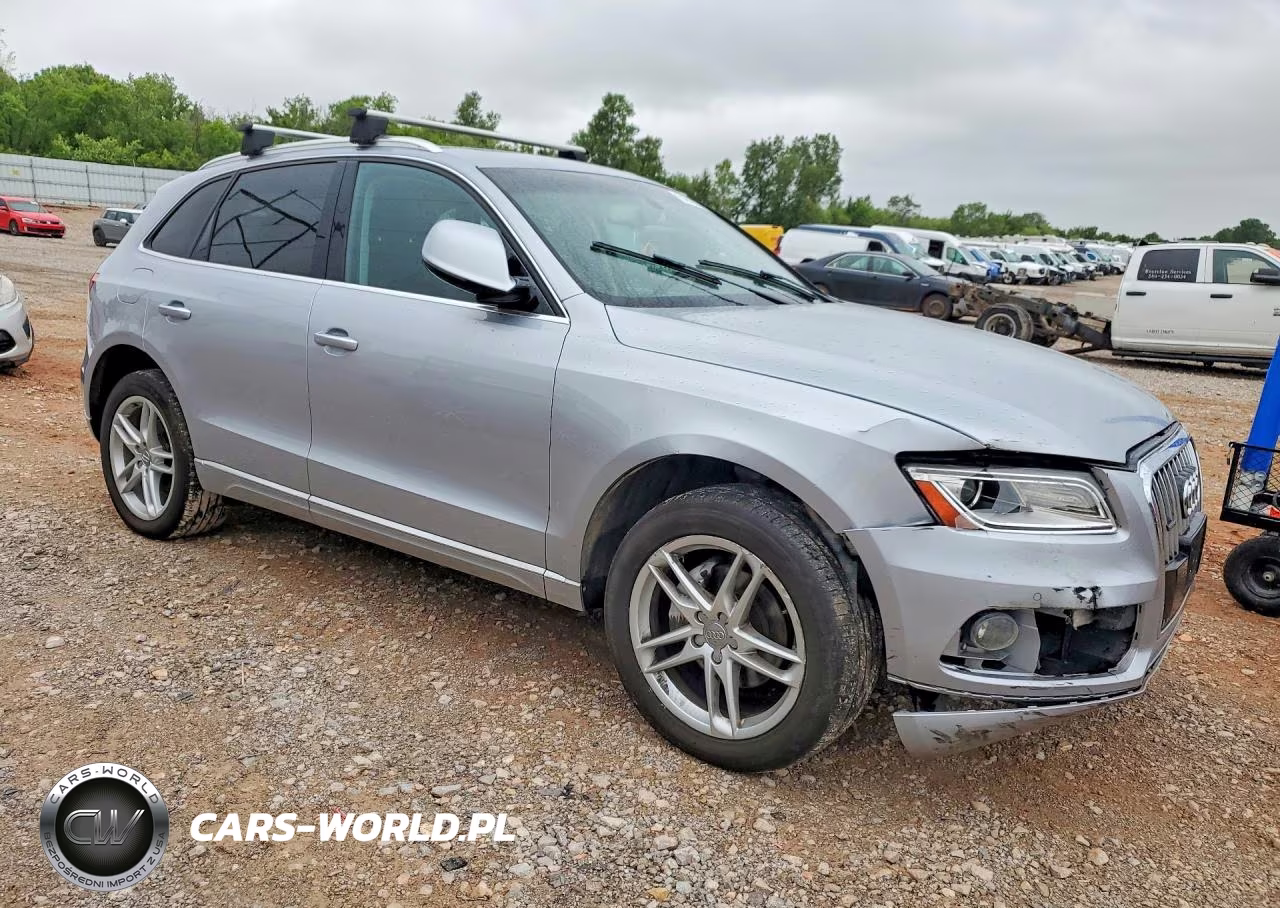 2016 Audi Q5 Premium Plus VIN:WA1L2AFP1GA030172 - 4