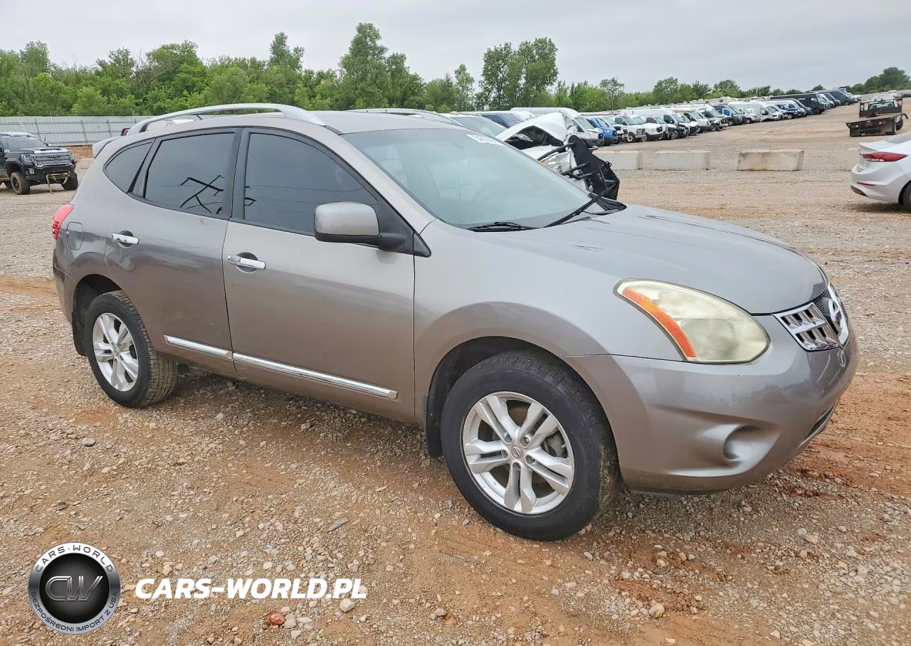2013 Nissan Rogue S VIN:JN8AS5MV4DW604238 - 4