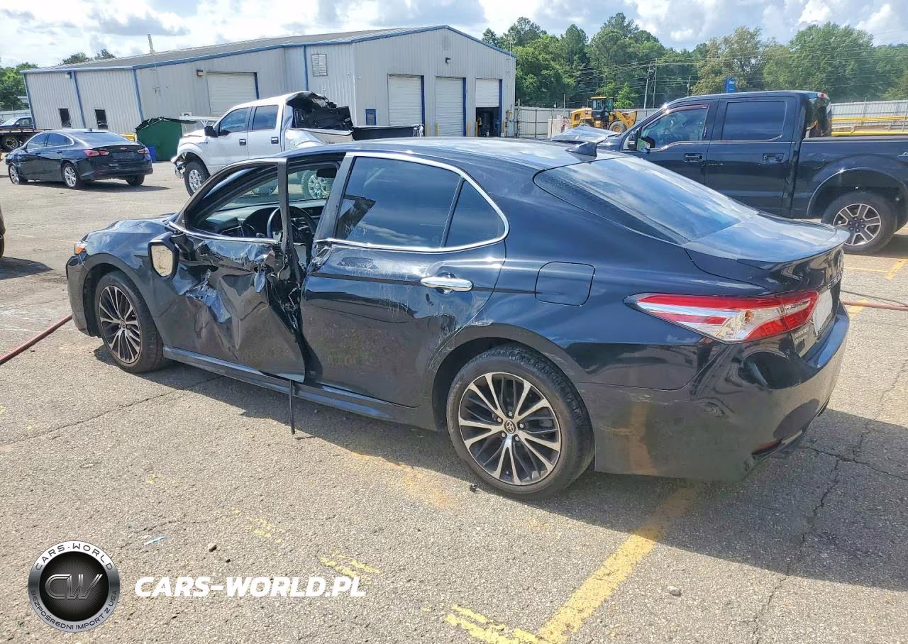 2020 Toyota Camry Se VIN:4T1G11AKXLU386811 - 2