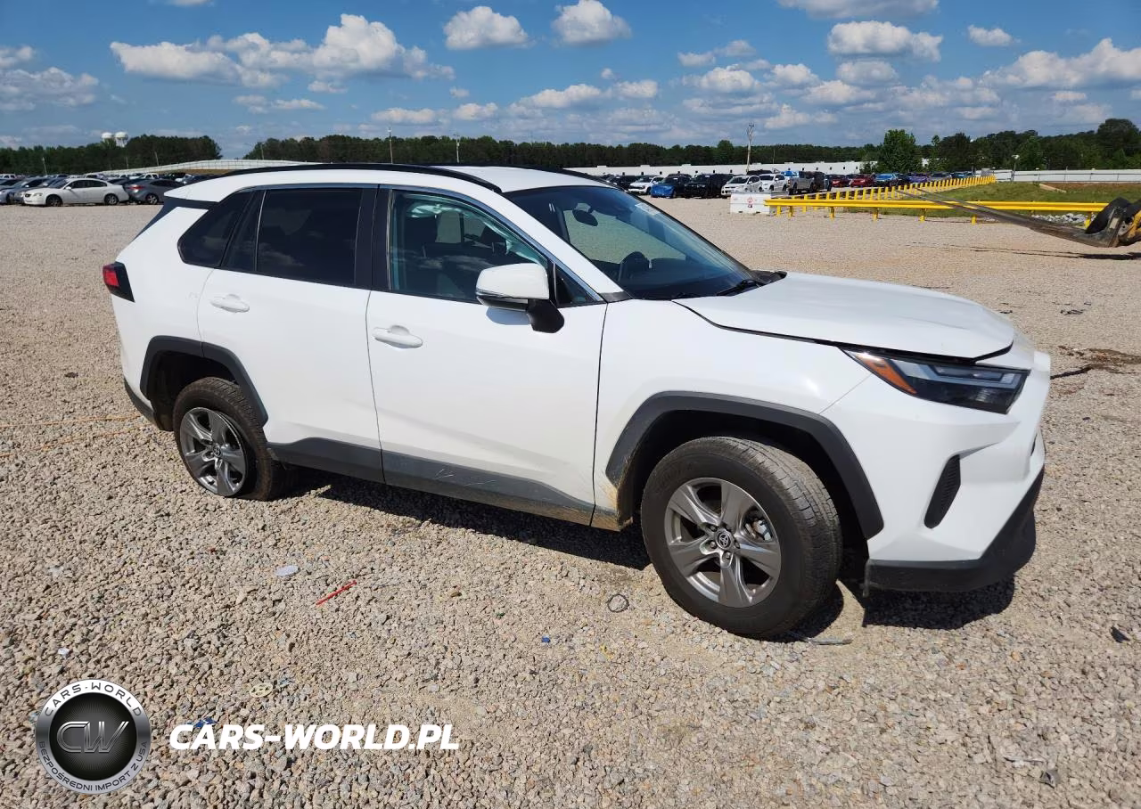 2023 Toyota Rav4 Xle VIN:2T3W1RFVXPW279249 - 4