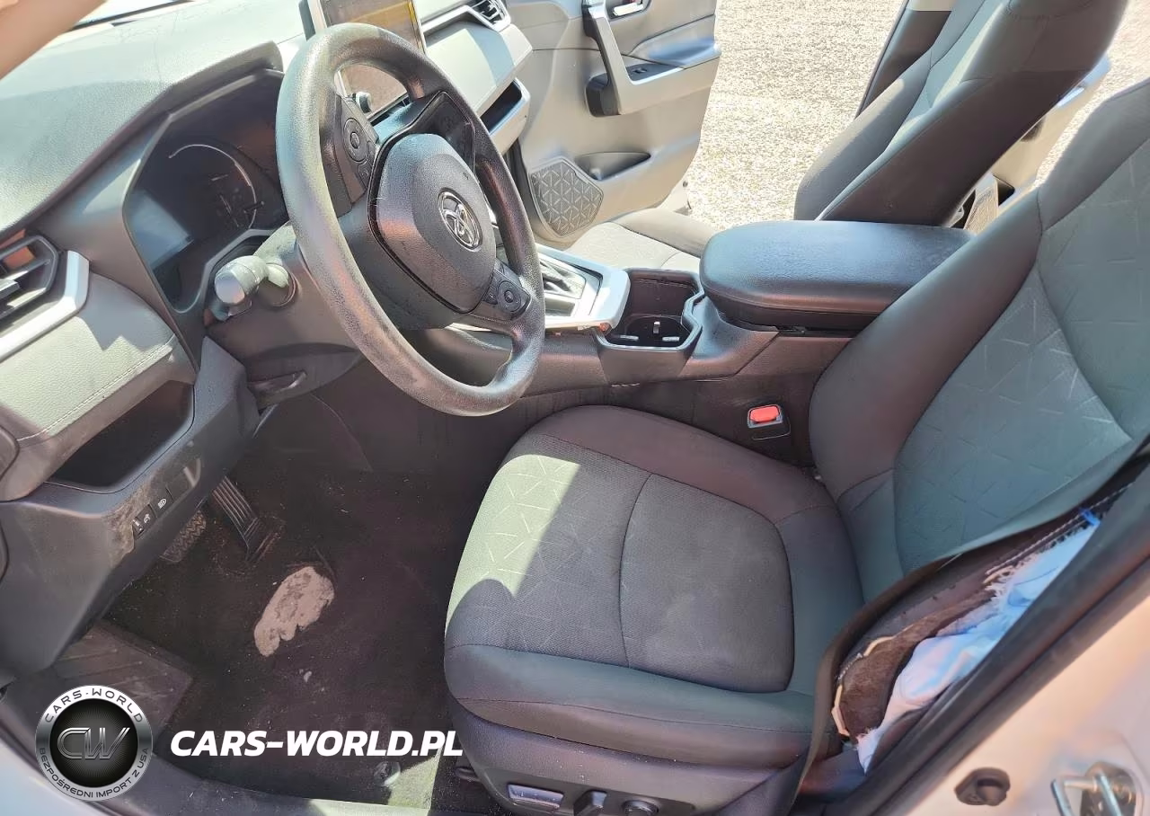 2023 Toyota Rav4 Xle VIN:2T3W1RFVXPW279249 - 7