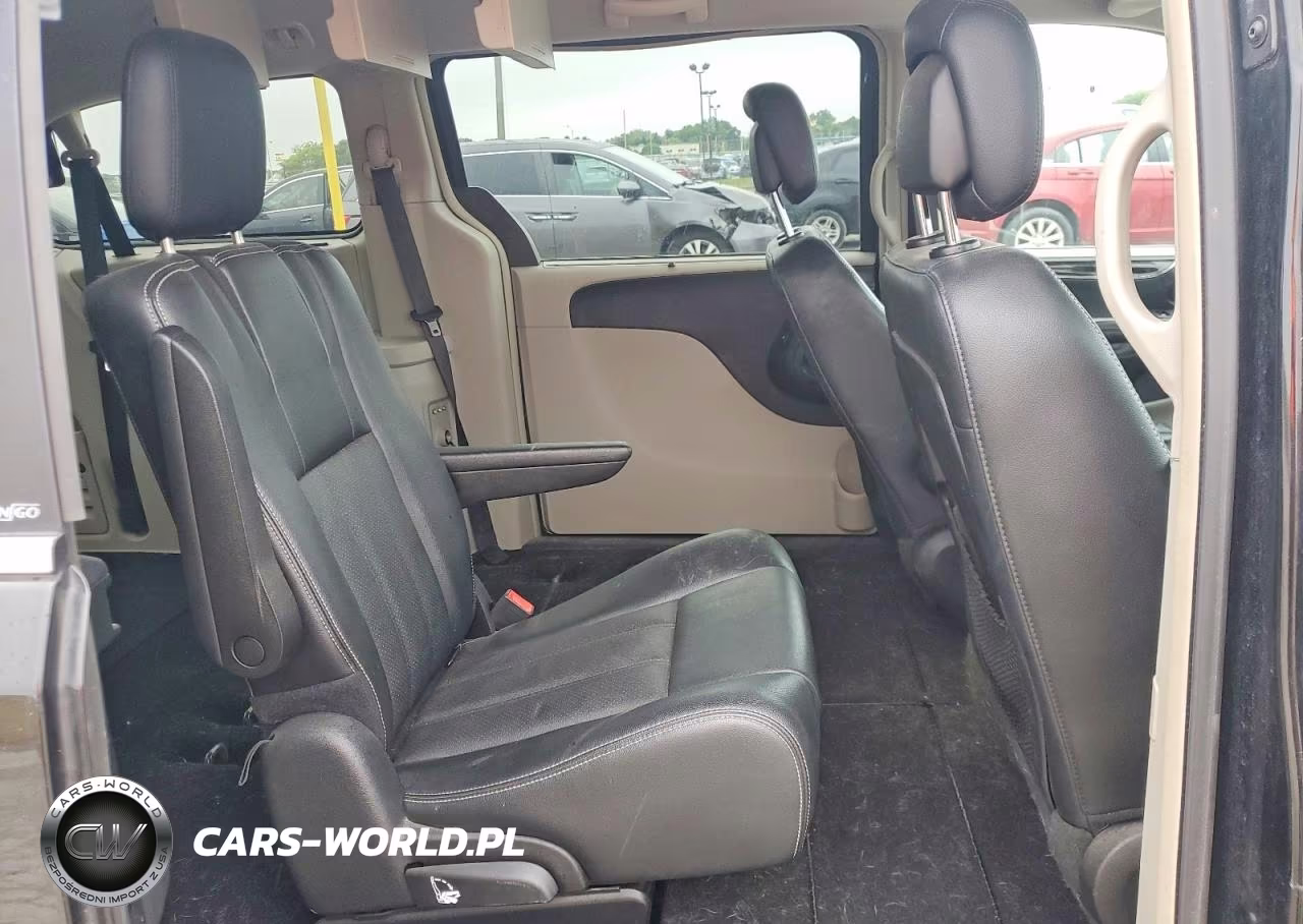 2012 Chrysler Town & Country Touring L VIN:2C4RC1CG1CR227740 - 11