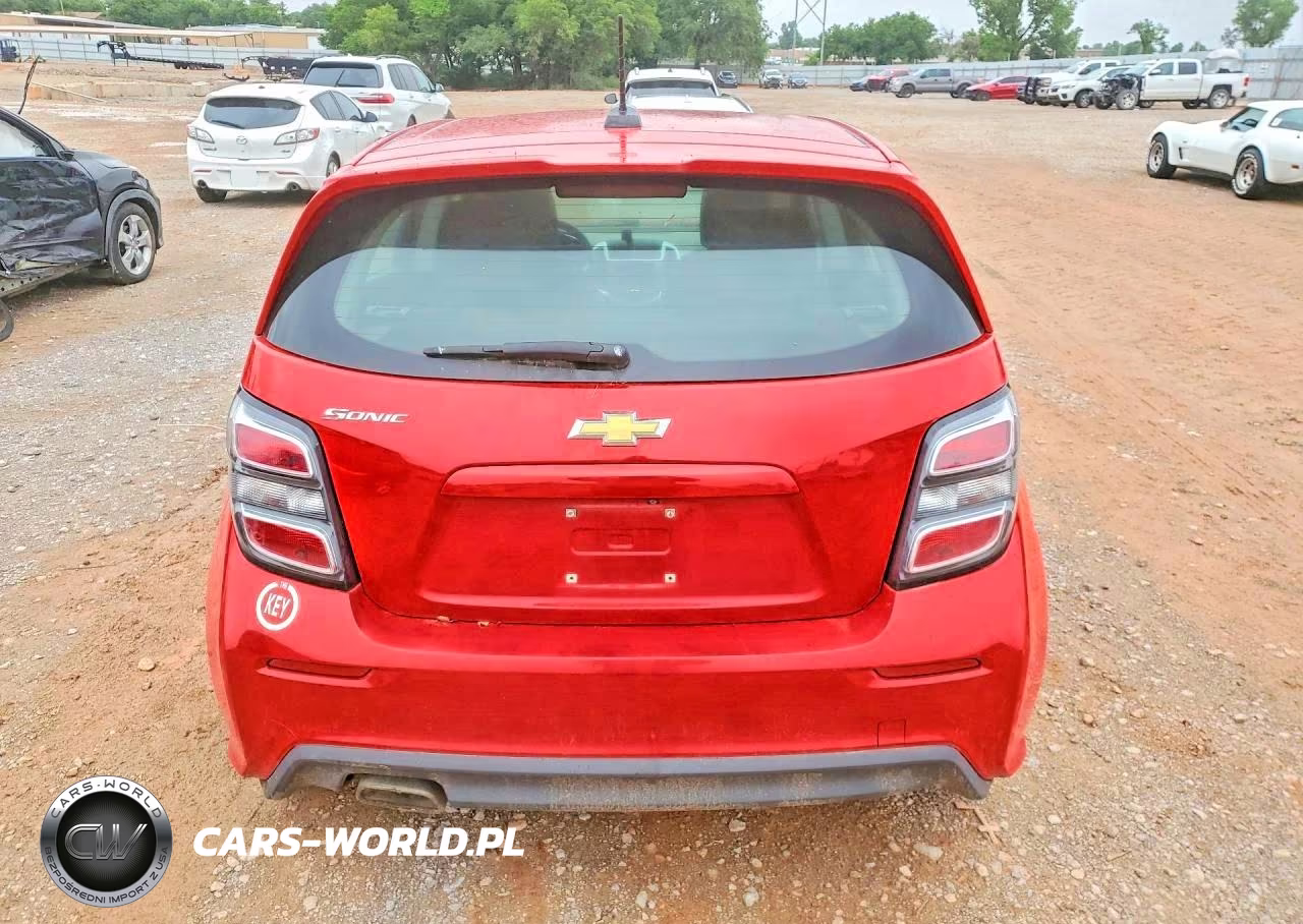 2018 Chevrolet Sonic VIN:1G1JG6SH0J4116453 - 6