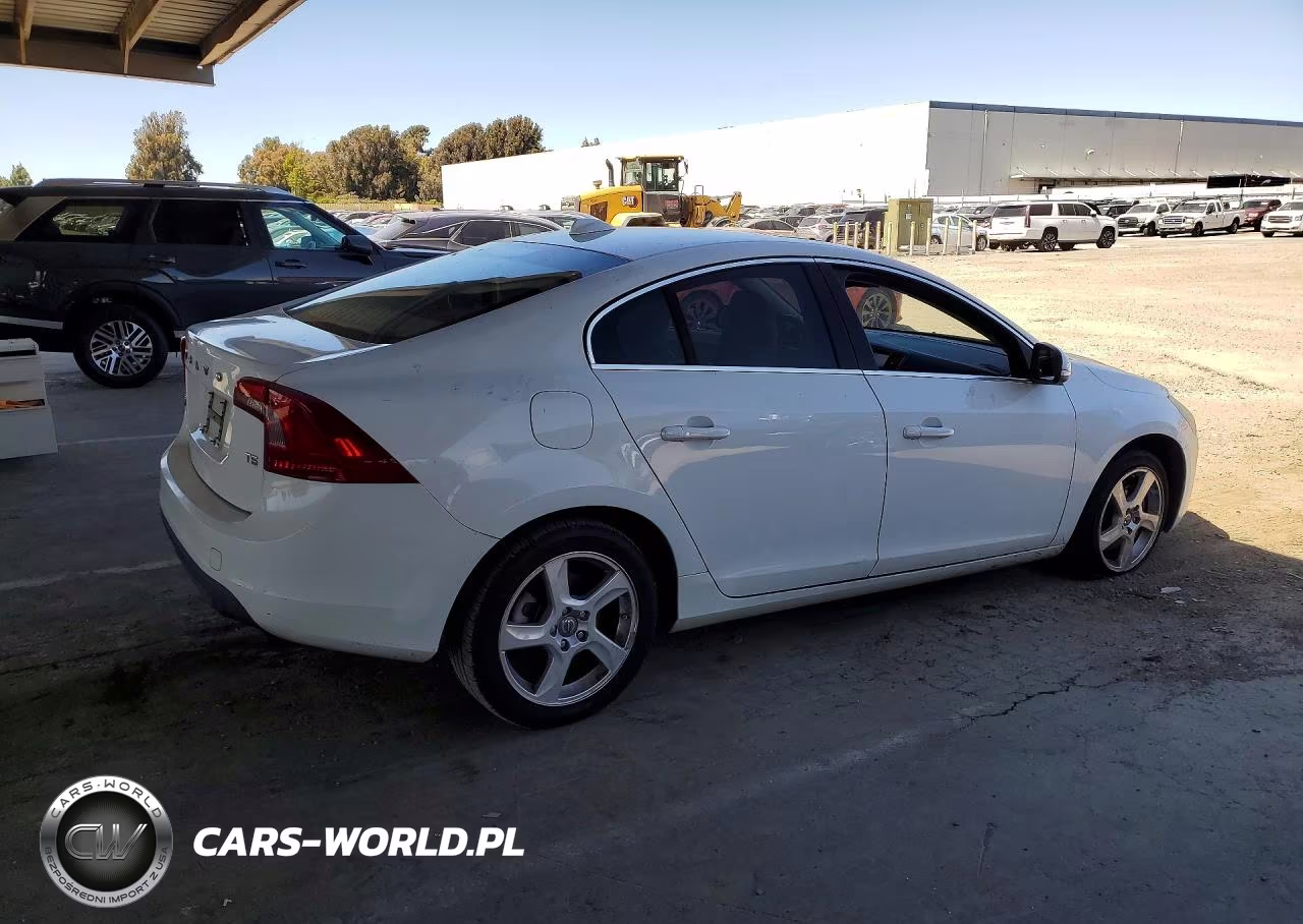 2012 Volvo S60 T5 VIN:YV1622FS2C2053052 - 3