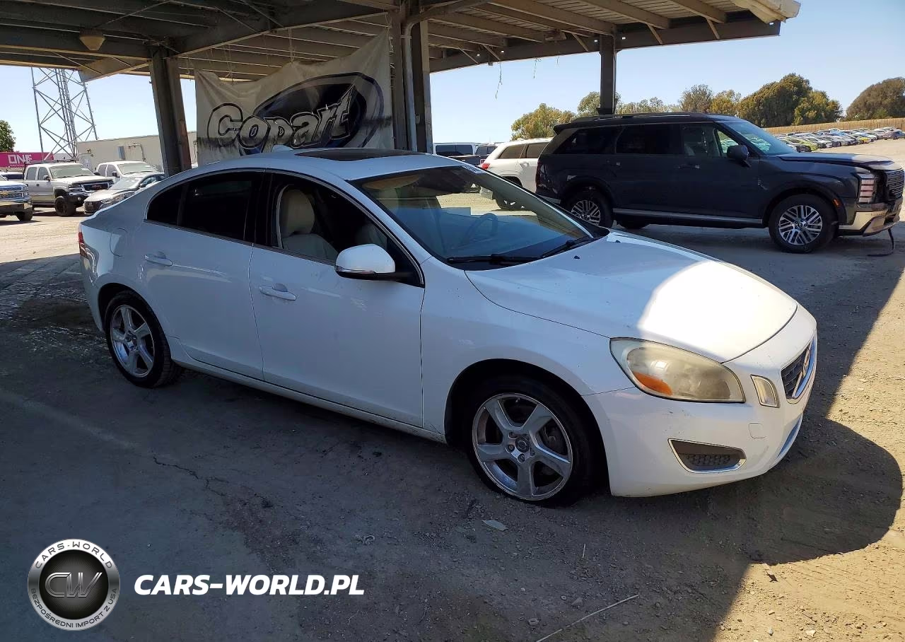 2012 Volvo S60 T5 VIN:YV1622FS2C2053052 - 4