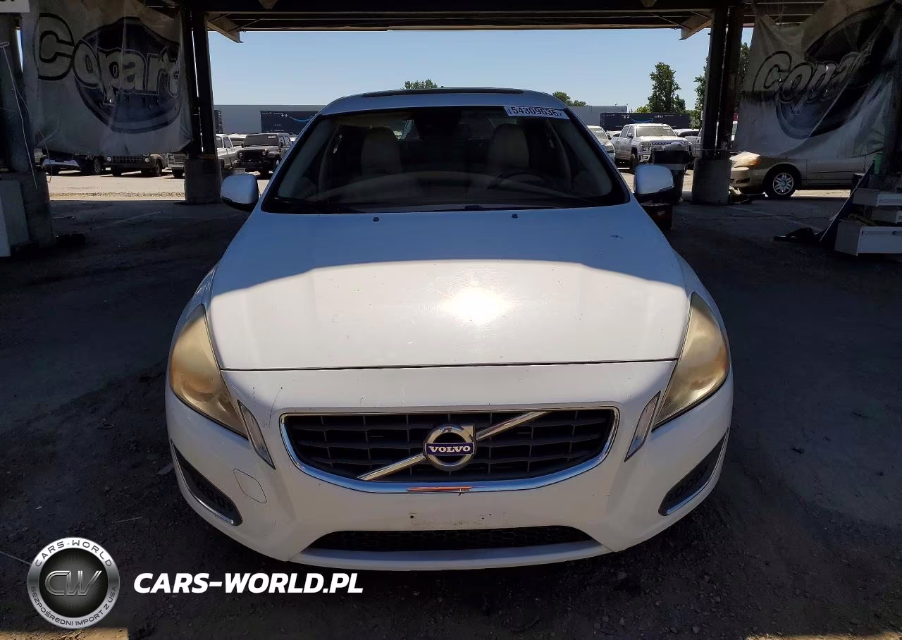 2012 Volvo S60 T5 VIN:YV1622FS2C2053052 - 5