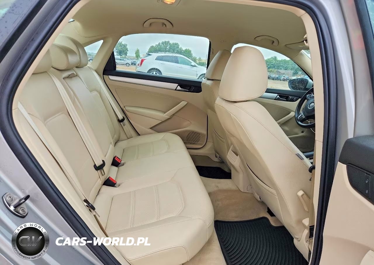 2012 Volkswagen Passat Se VIN:1VWBH7A34CC102548 - 10