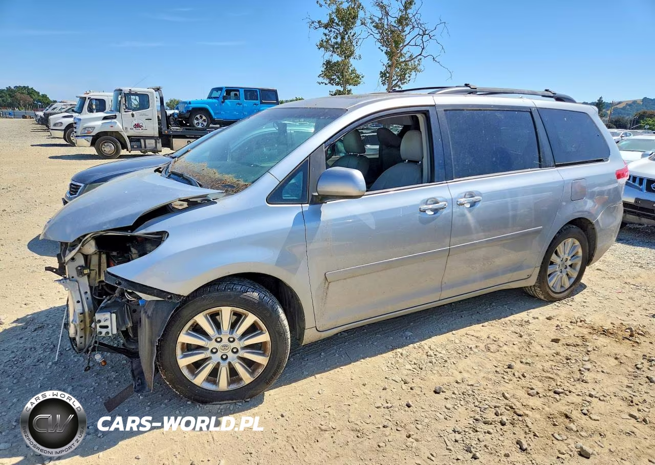 2014 Toyota Sienna Xle 7-Passenger